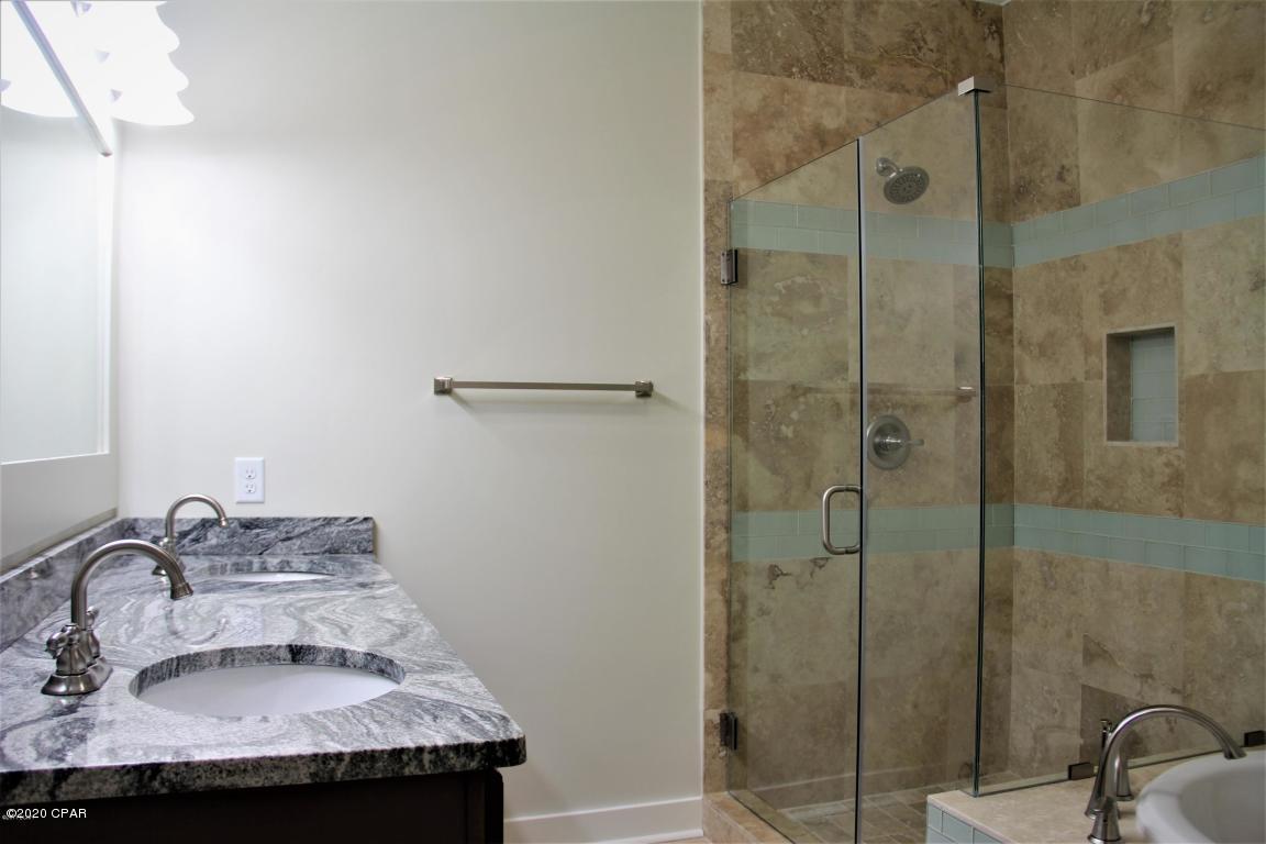 Hidden Lagoon - Residential