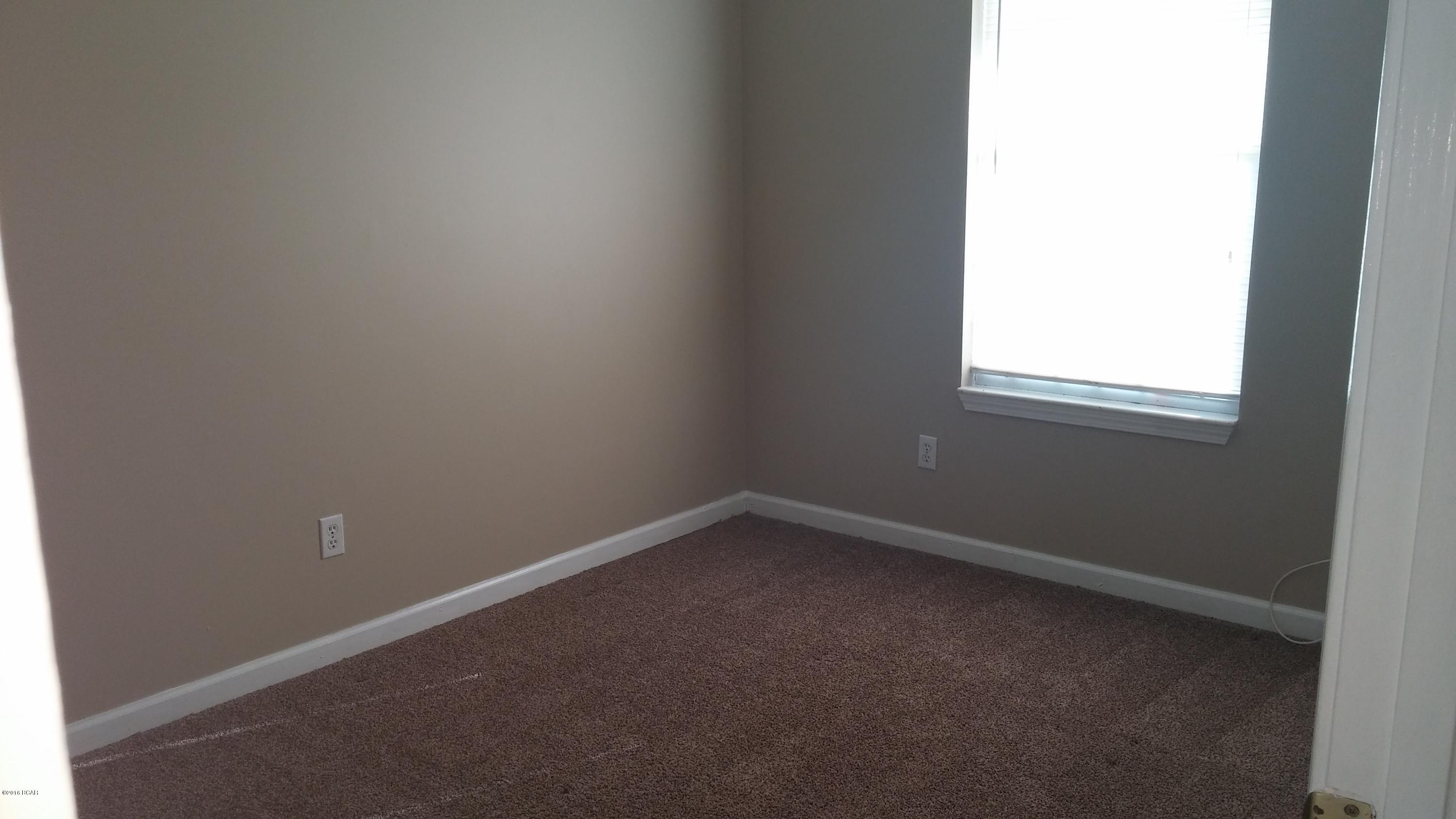 Pines 2nd Add - Residential Lease