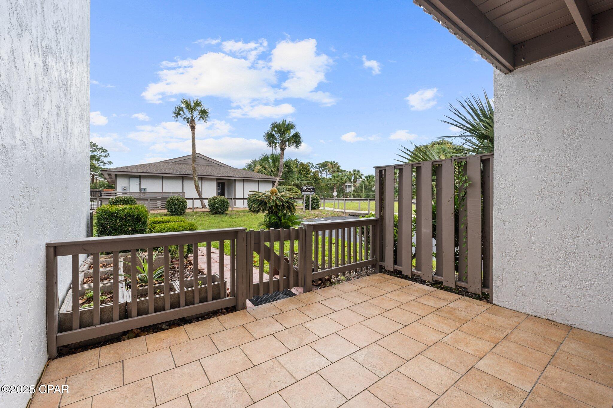 Palisades Condo Ph 1 - Residential Lease