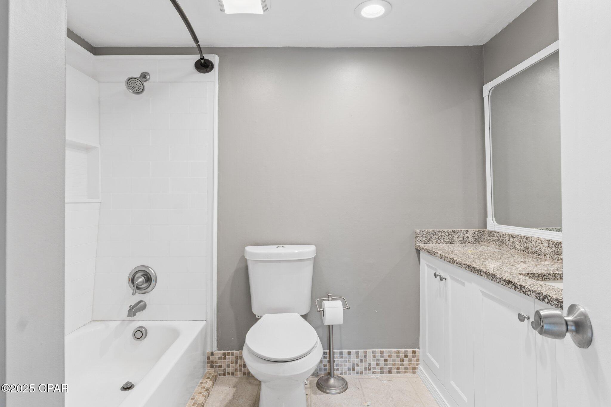 Palisades Condo Ph 1 - Residential Lease