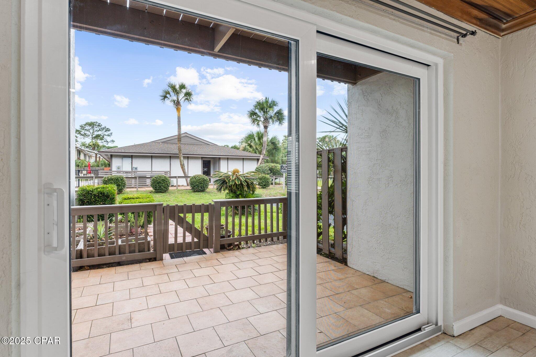 Palisades Condo Ph 1 - Residential Lease