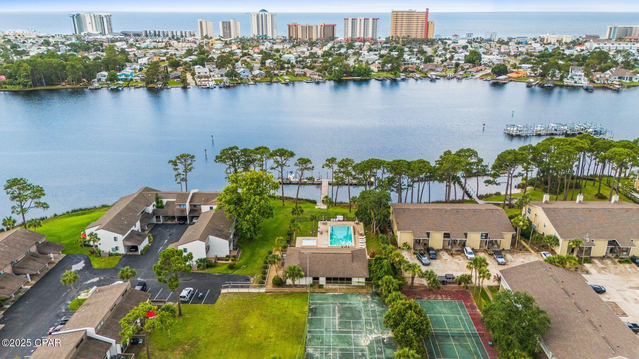 Palisades Condo Ph 1 - Residential Lease