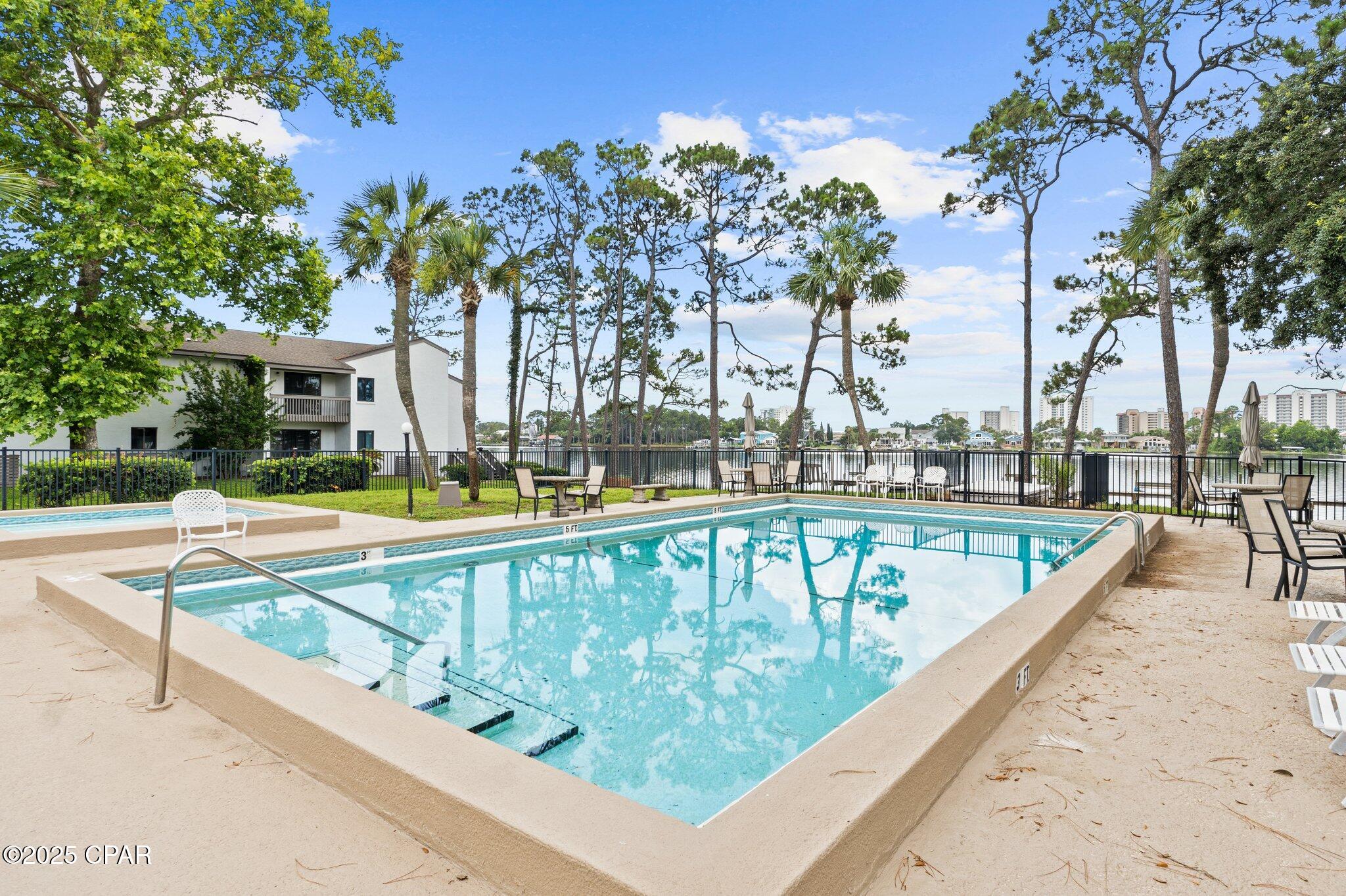 Palisades Condo Ph 1 - Residential Lease