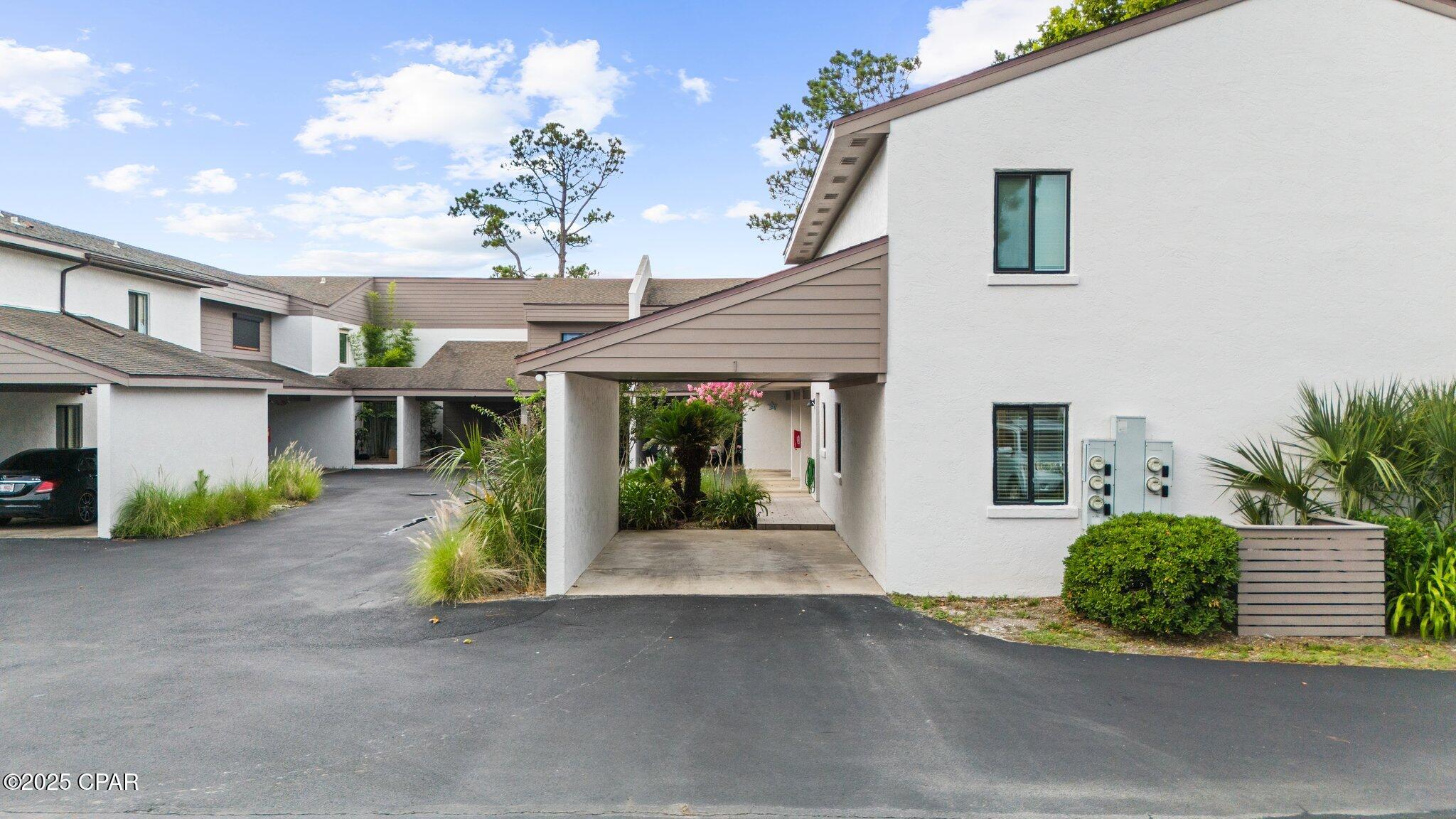 Palisades Condo Ph 1 - Residential Lease