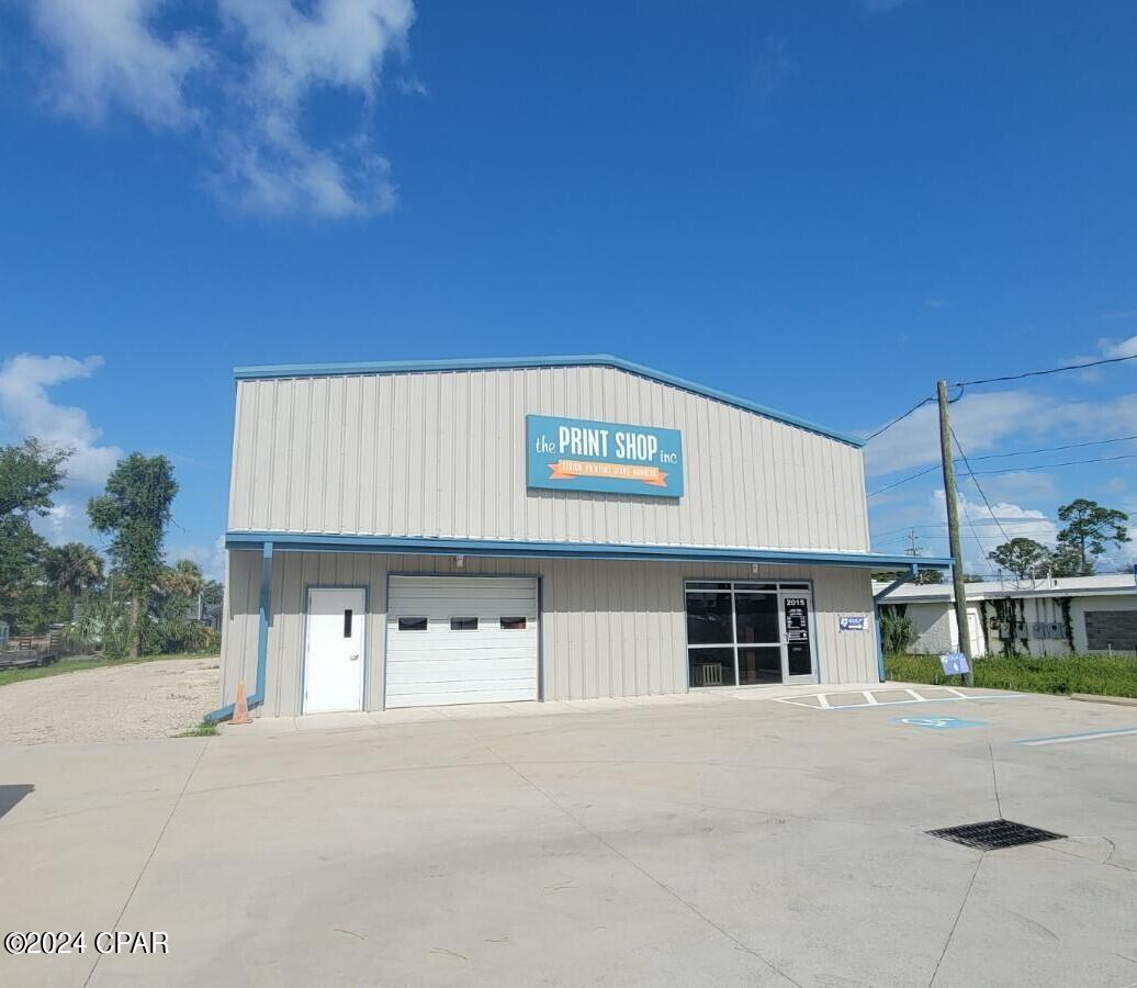 No Named Subdivision - Commercial Lease