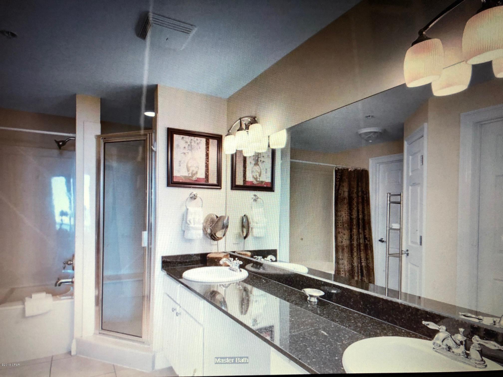 Calypso Towers I - Residential