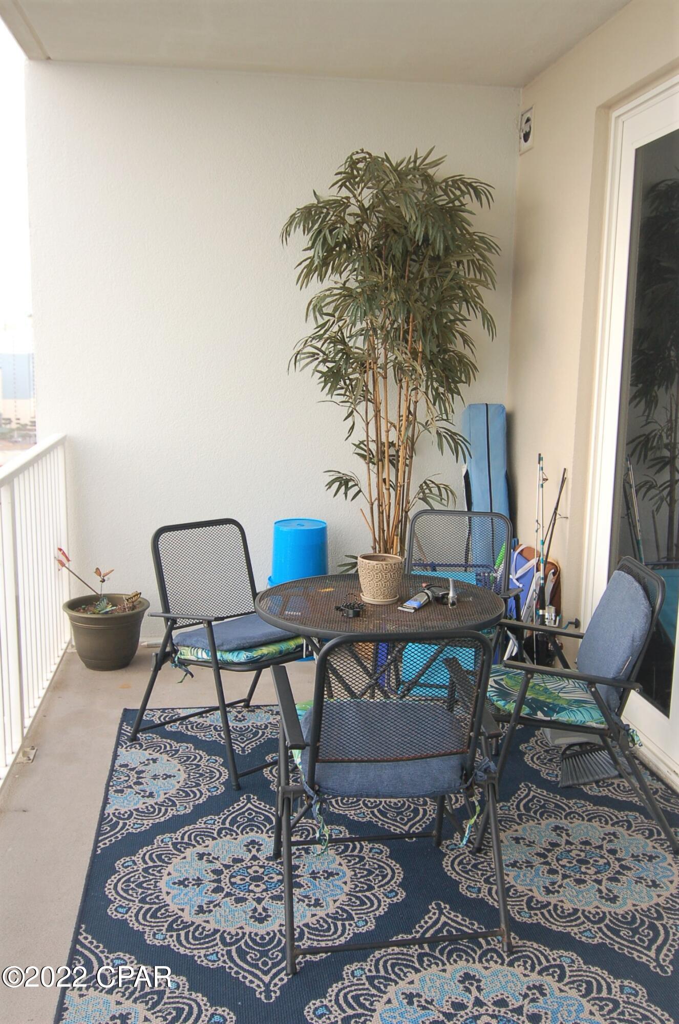 Laketown Wharf - Residential