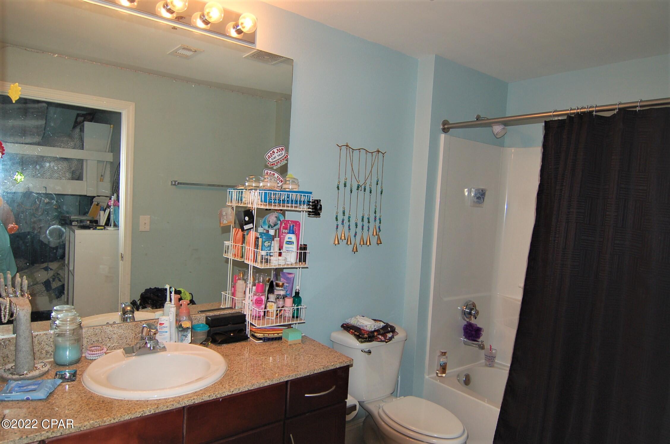 Laketown Wharf - Residential