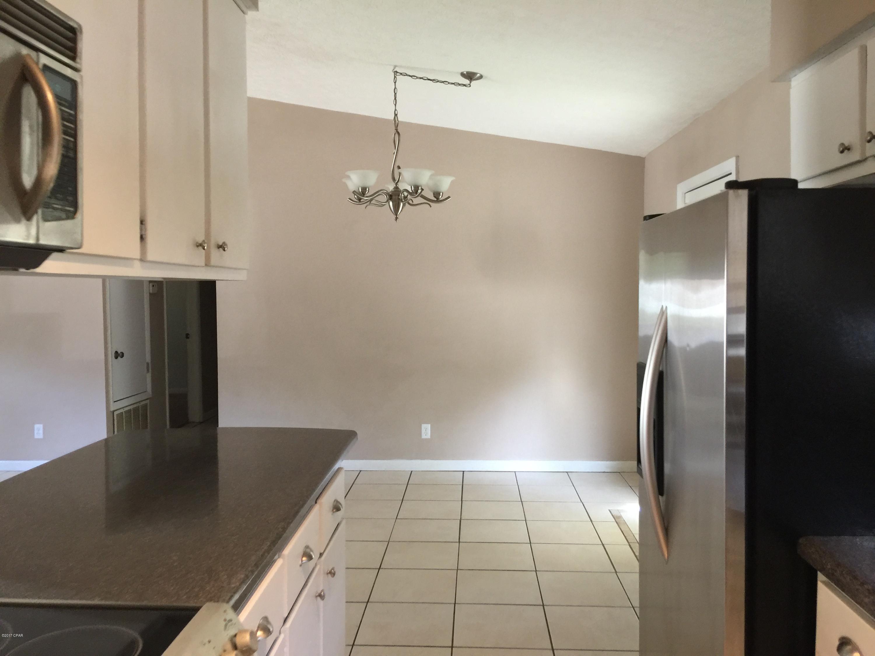 Venetian Villa 1st Add Replat - Residential