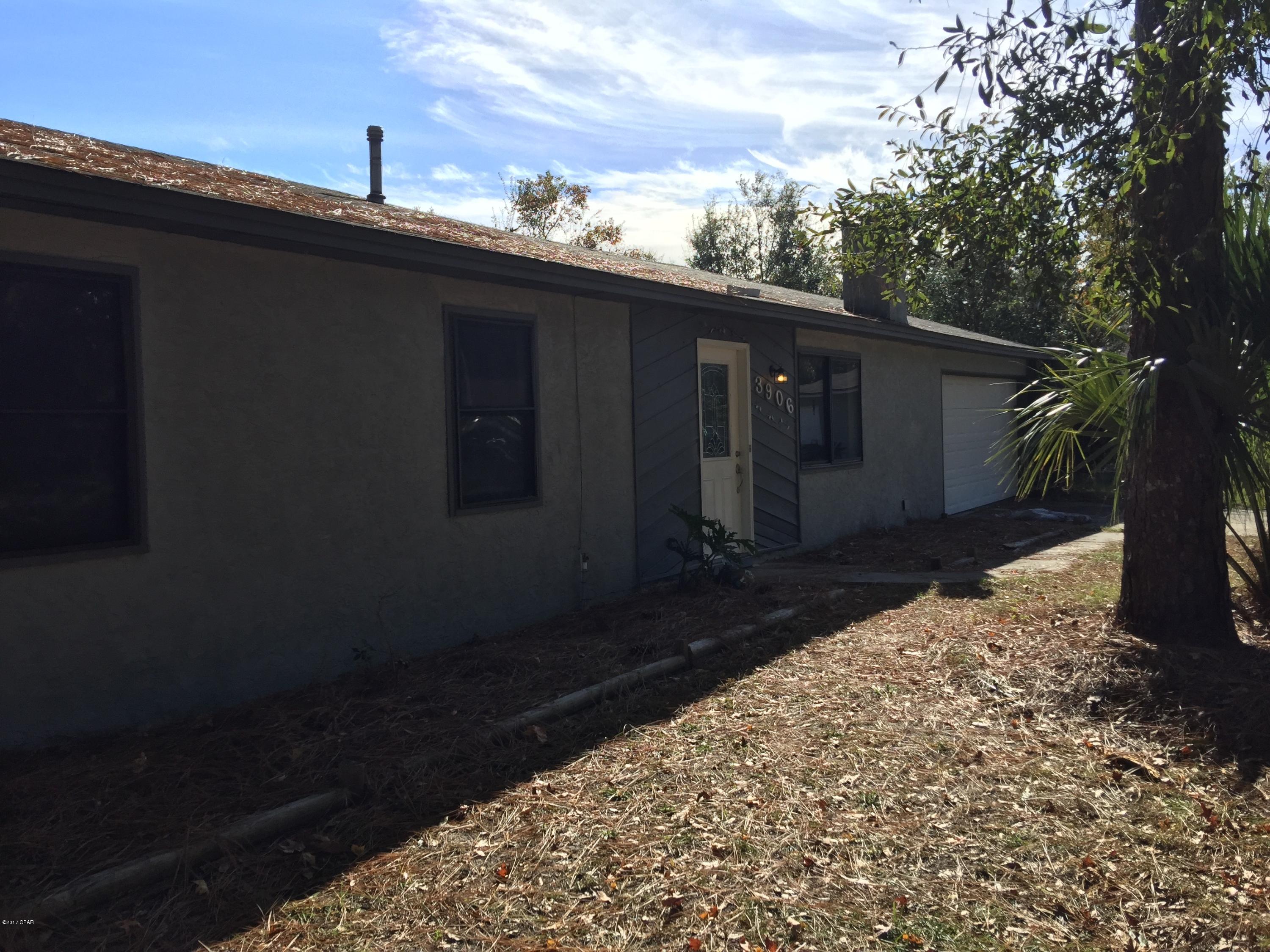 Venetian Villa 1st Add Replat - Residential