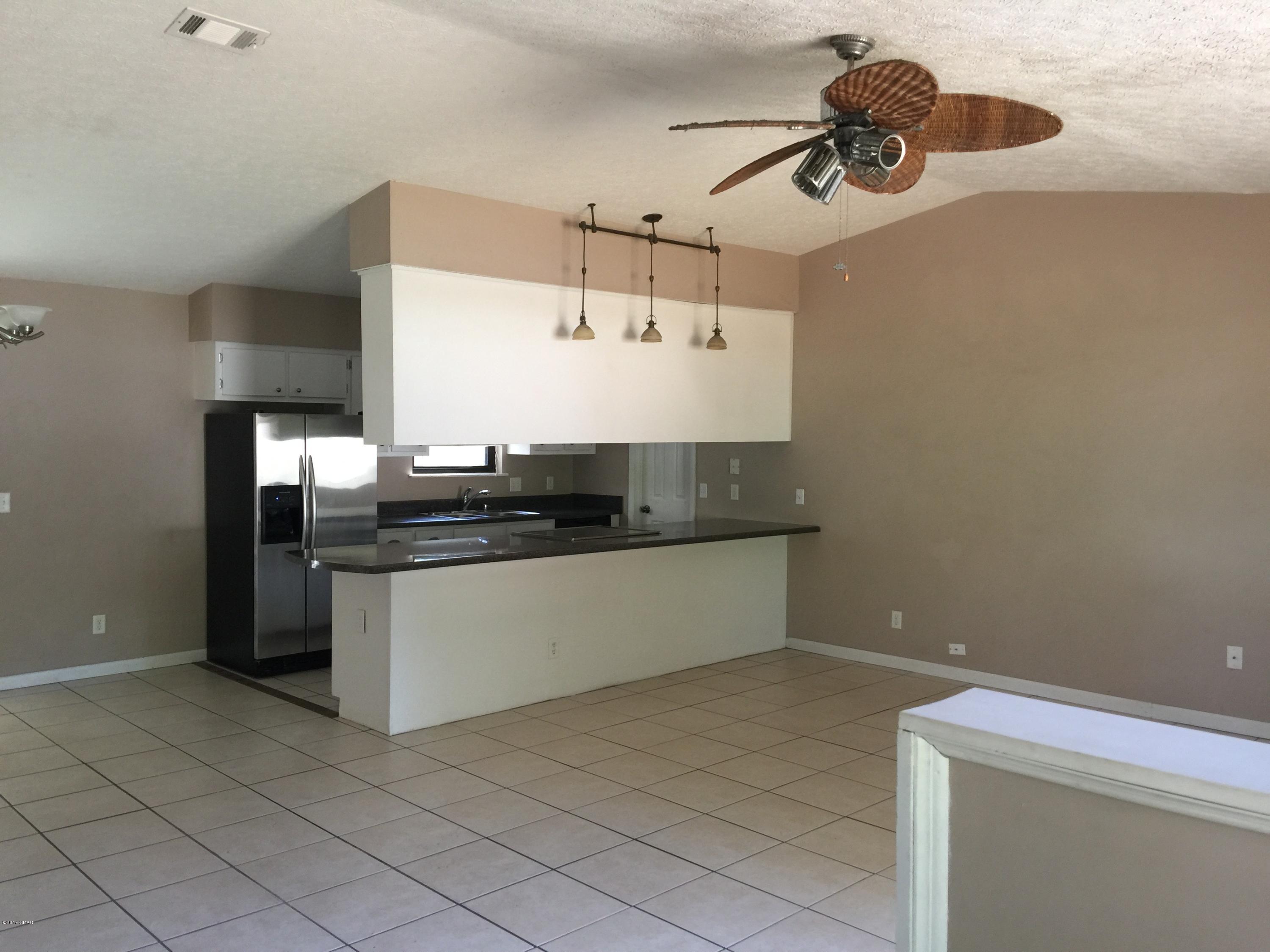 Venetian Villa 1st Add Replat - Residential