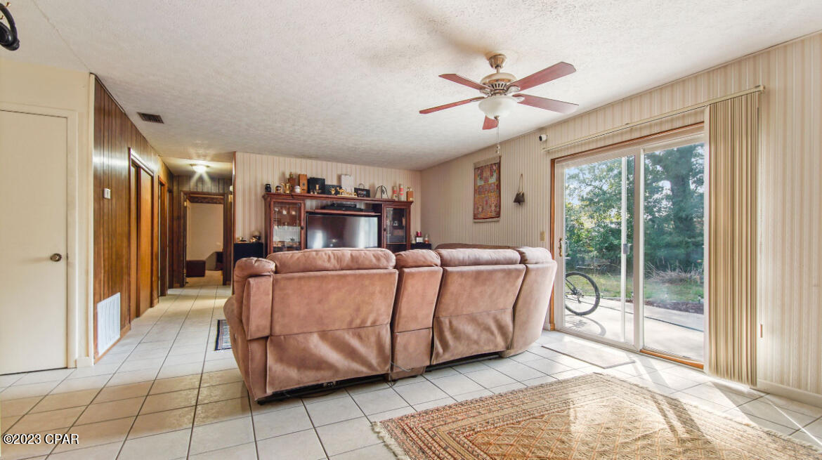 Lannie Rowe Lake Estates U-7 - Residential