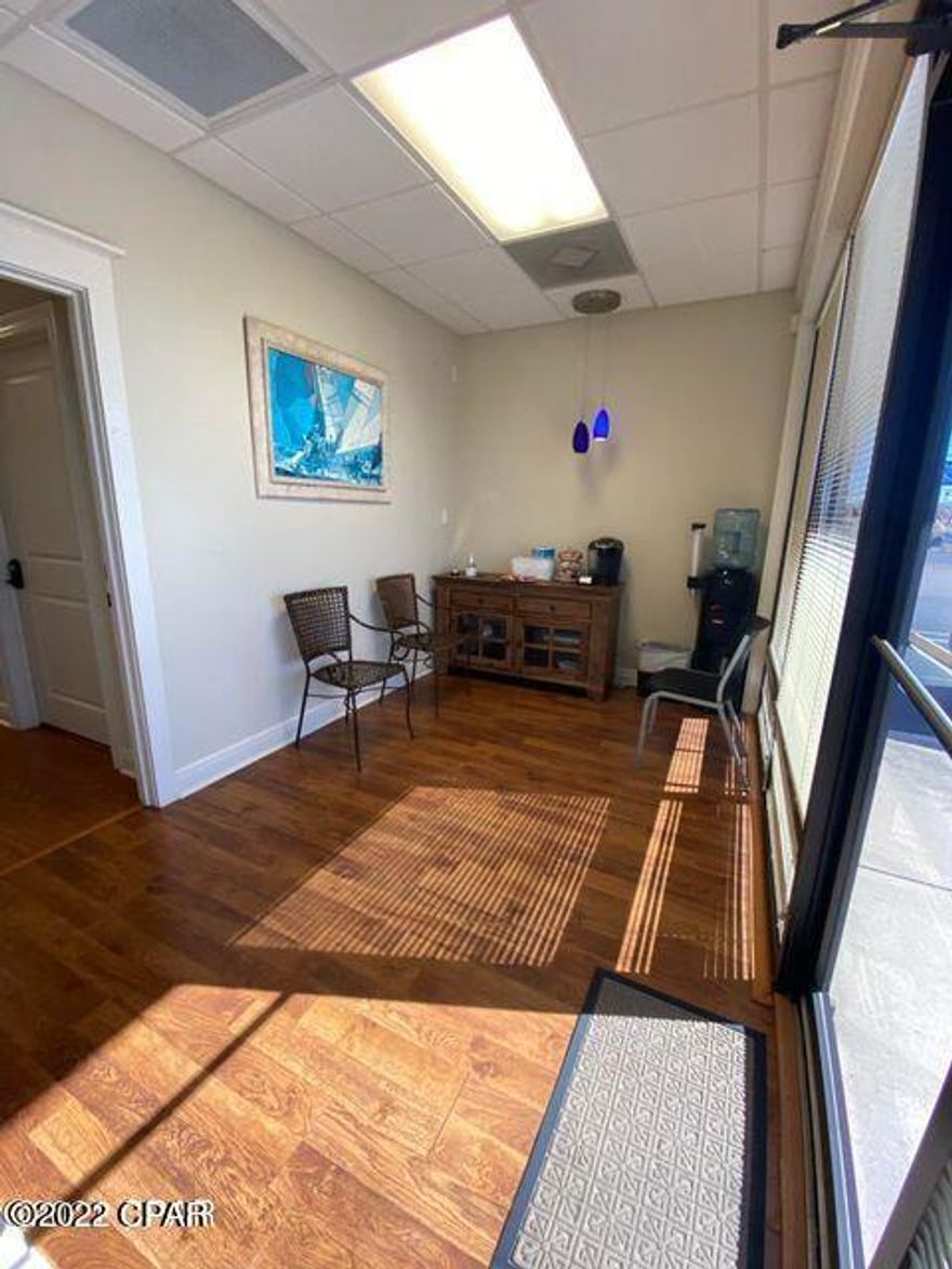 Two individual private office spaces for lease. Conveniently located office building near intersection of Back Beach and Hwy 79. 80sf. $650/mth rent each + Sales Tax. Can be leased individually. Rent includes furnished offices, WIFI, water, sewer, and garbage as well as all other CAM fees. **Unit A No longer Available**