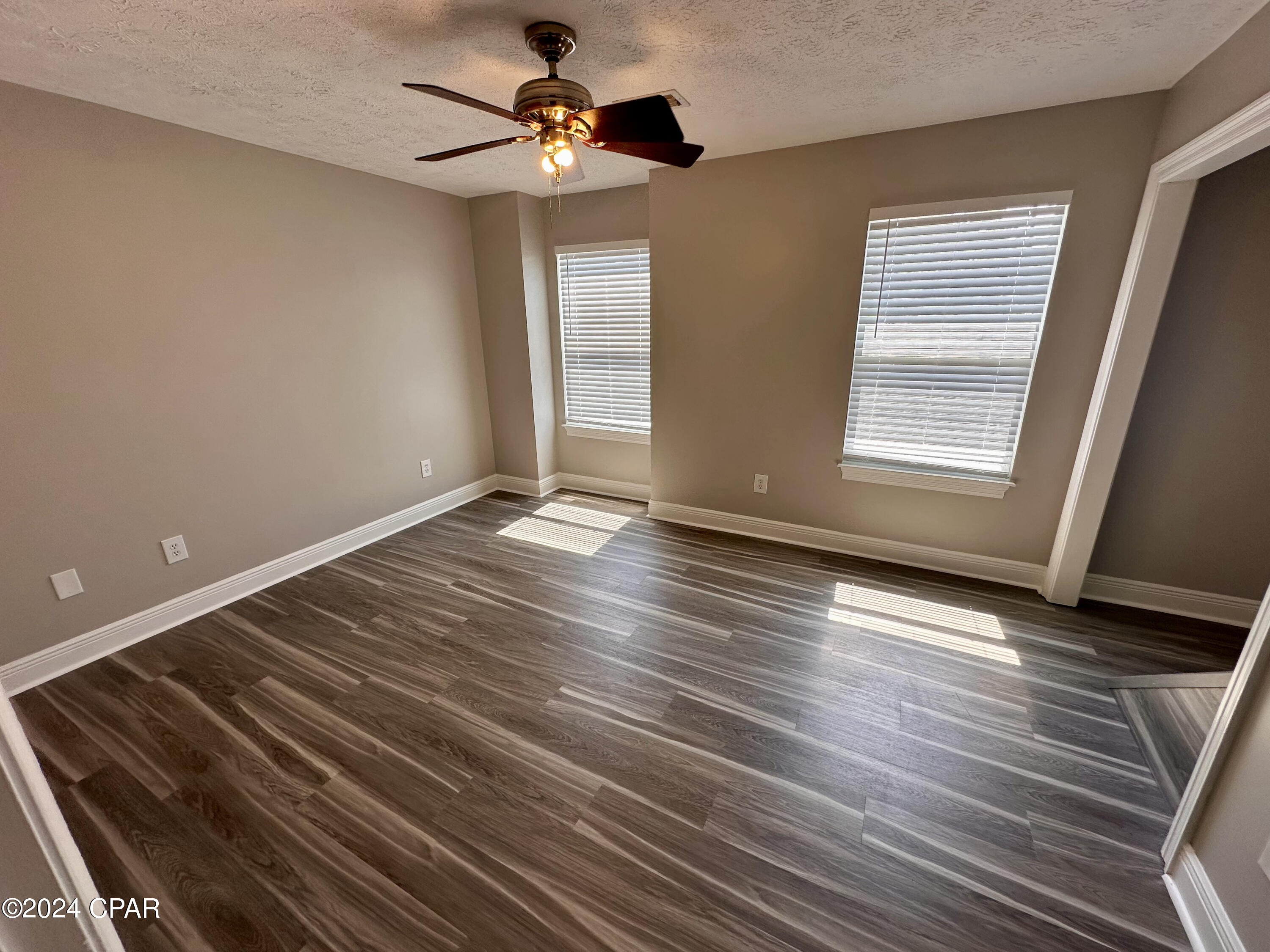 Pines 5th Add - Residential