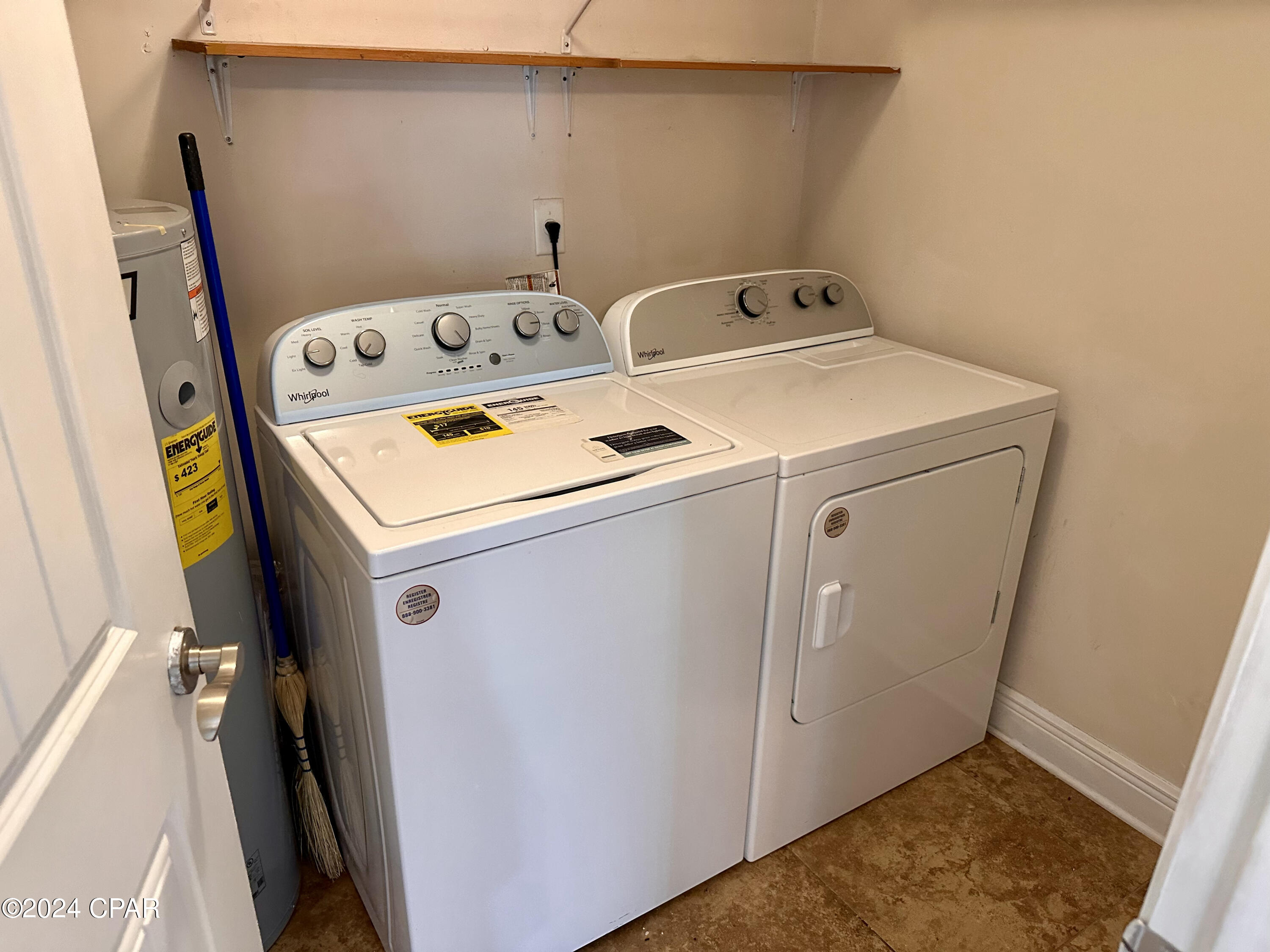 Pines 5th Add - Residential