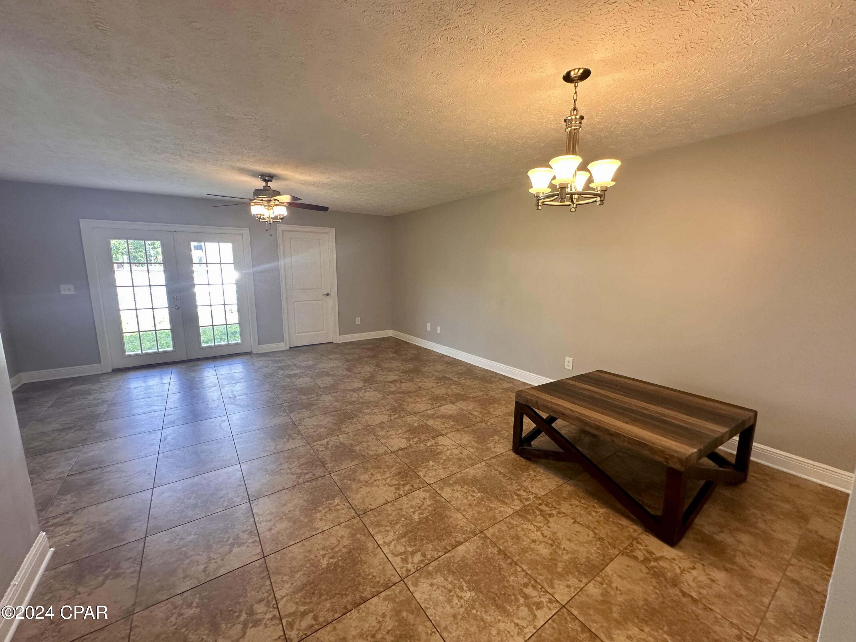 Pines 5th Add - Residential