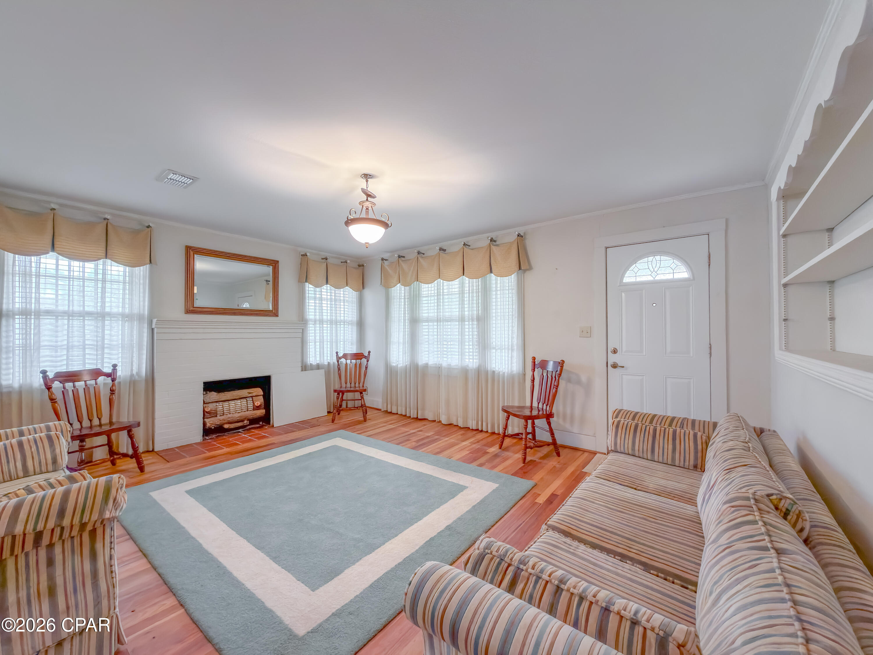 [No Recorded Subdiv] - Residential