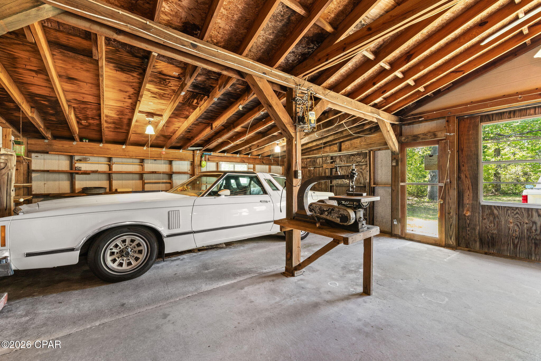 [No Recorded Subdiv] - Commercial Sale