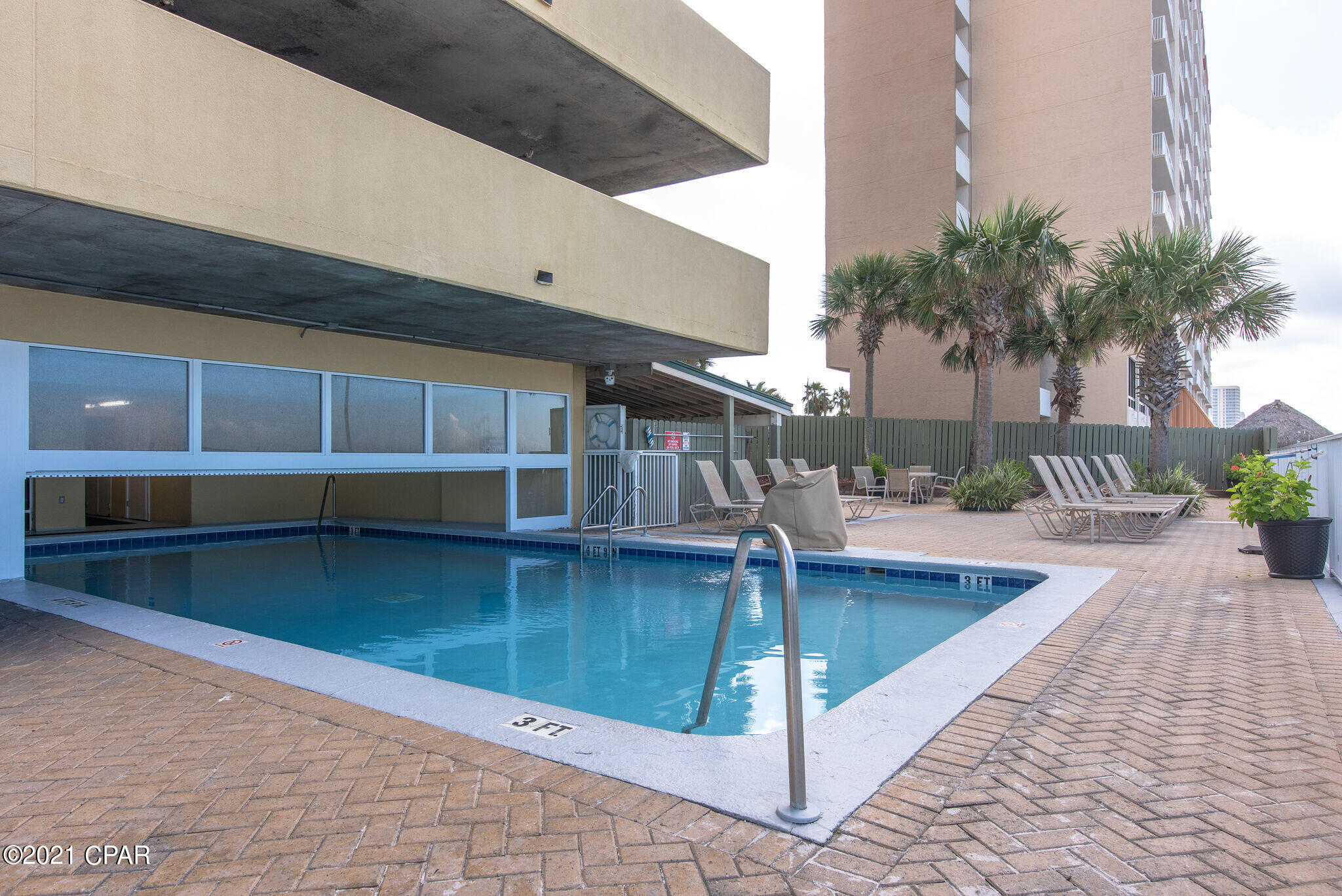 Emerald Isle - Residential