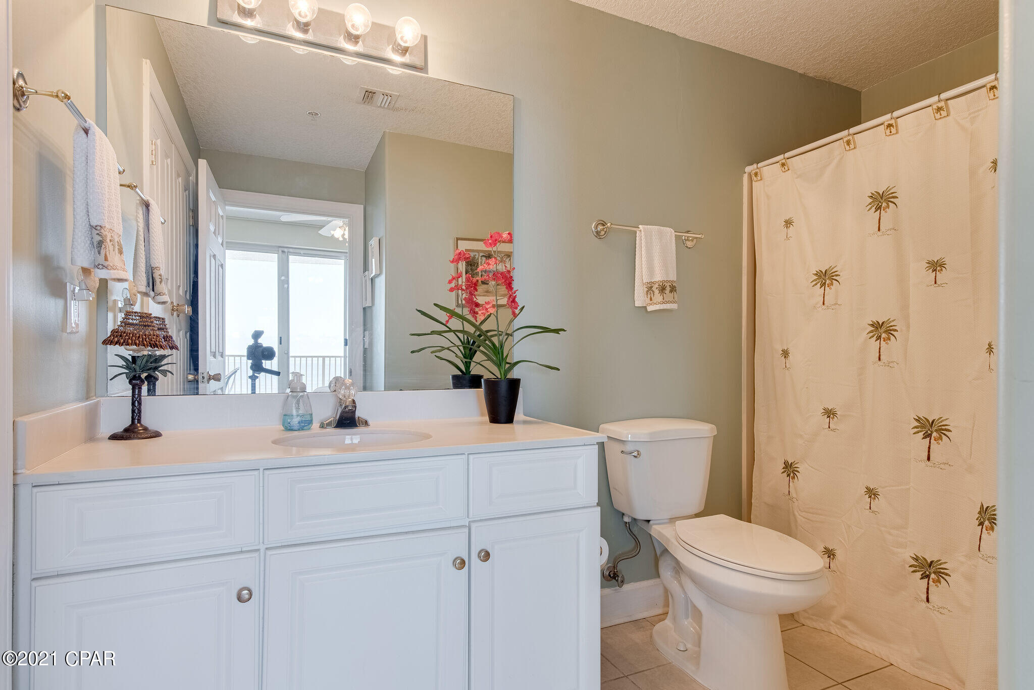 Emerald Isle - Residential