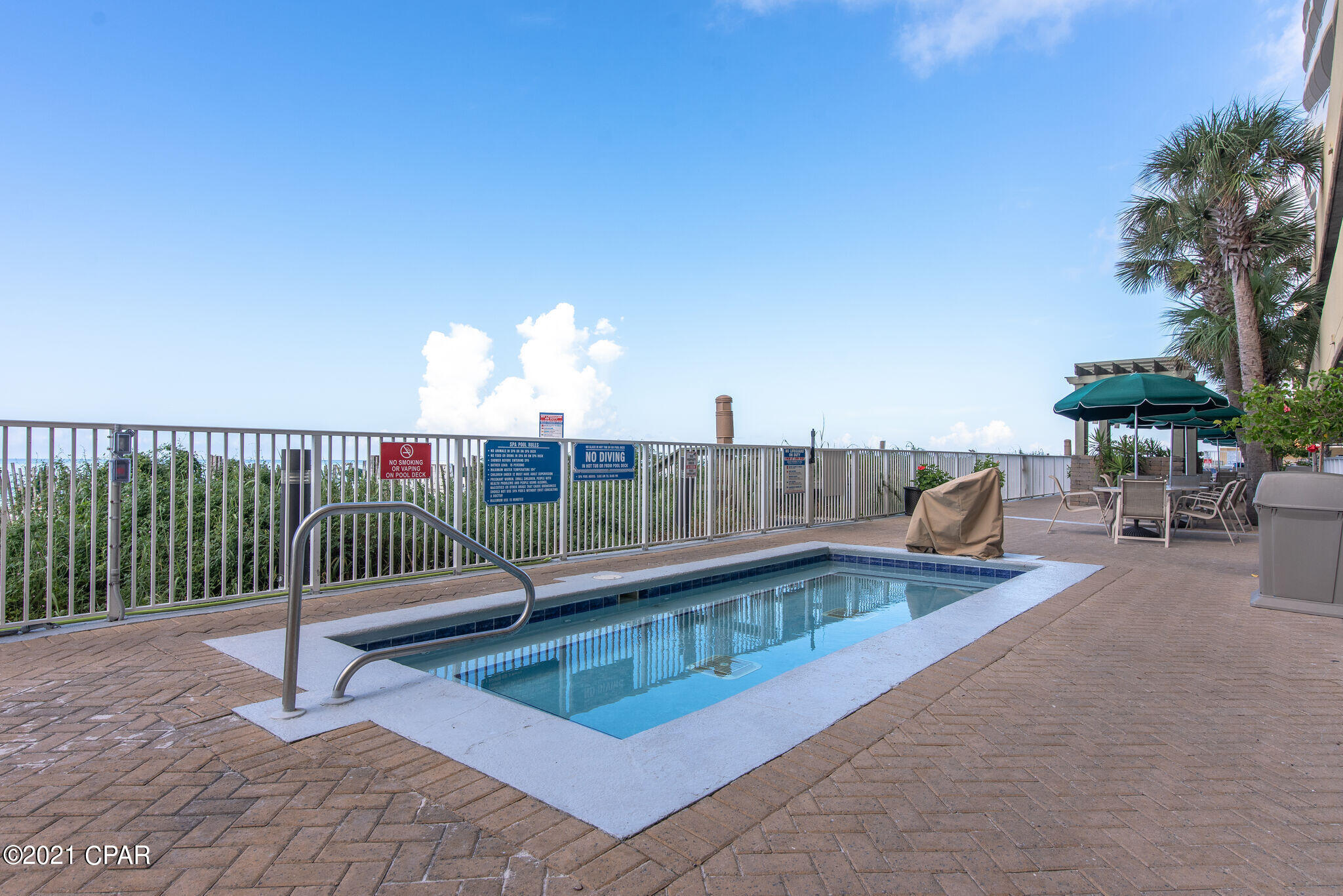 Emerald Isle - Residential