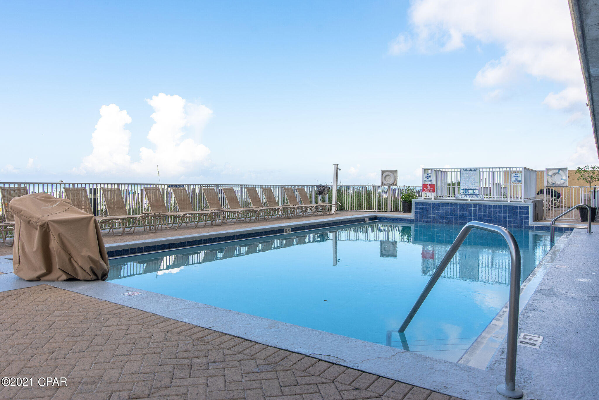 Emerald Isle - Residential