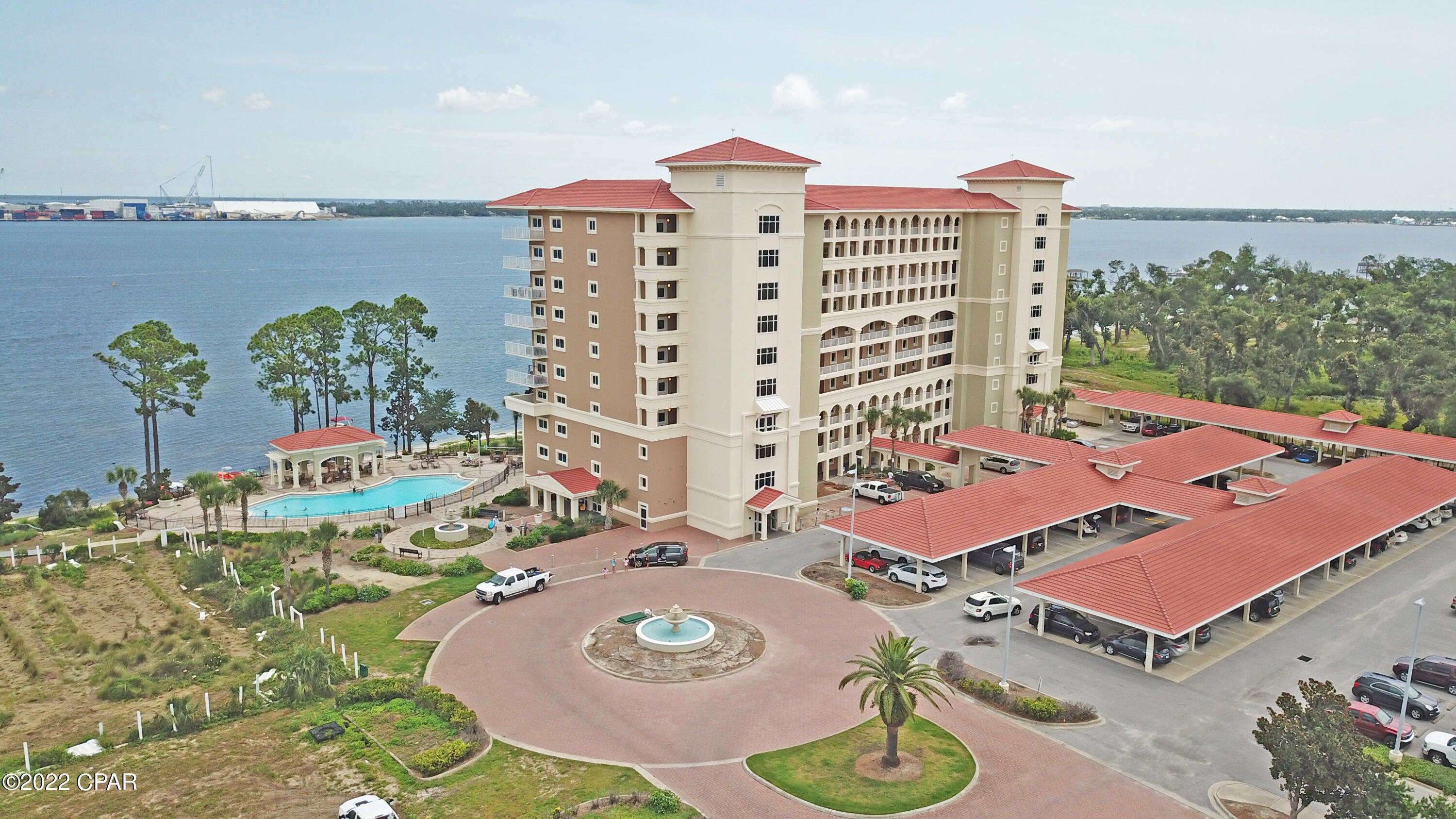 Magnolia Bay Club - Residential