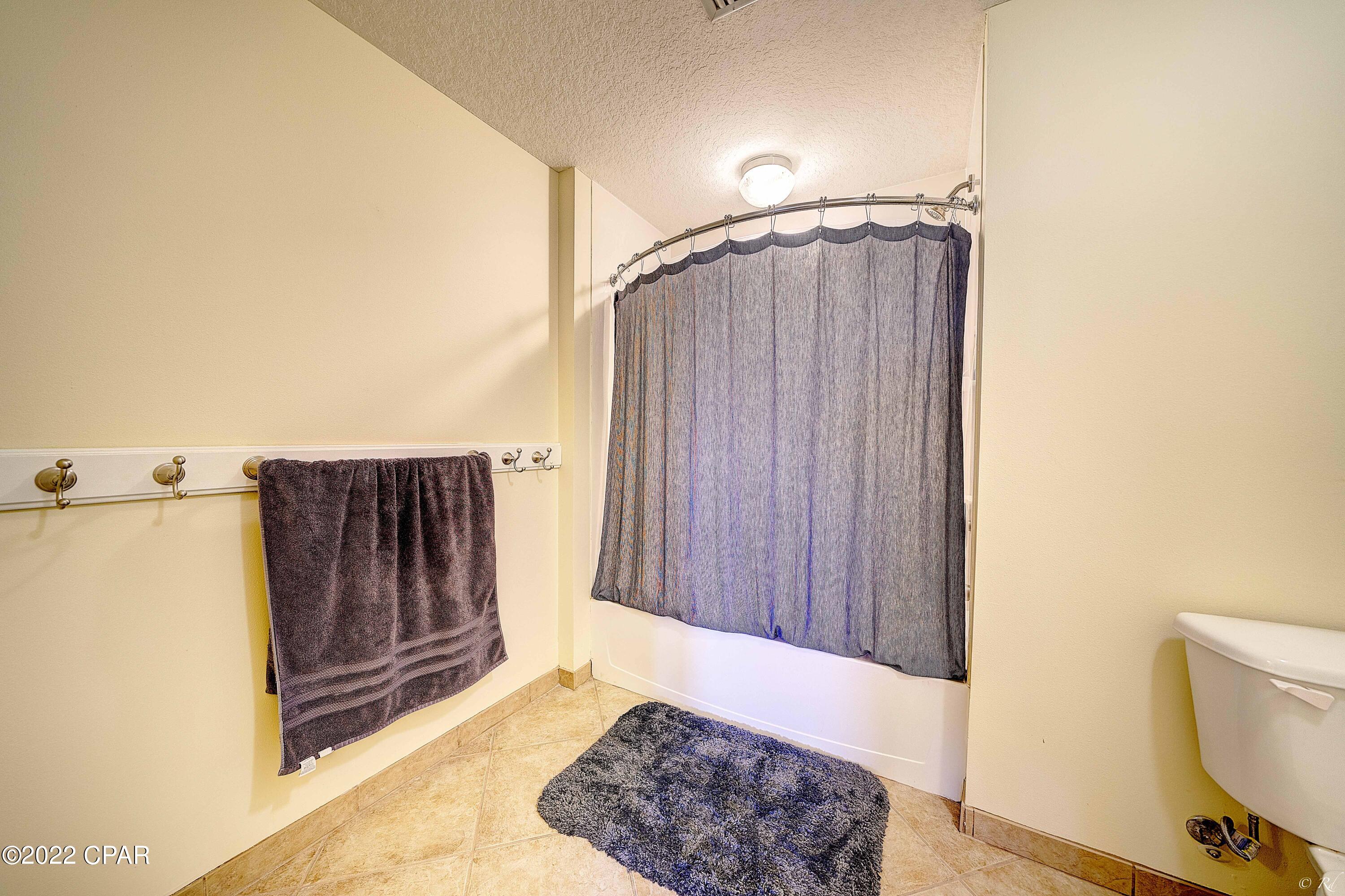 Magnolia Bay Club - Residential