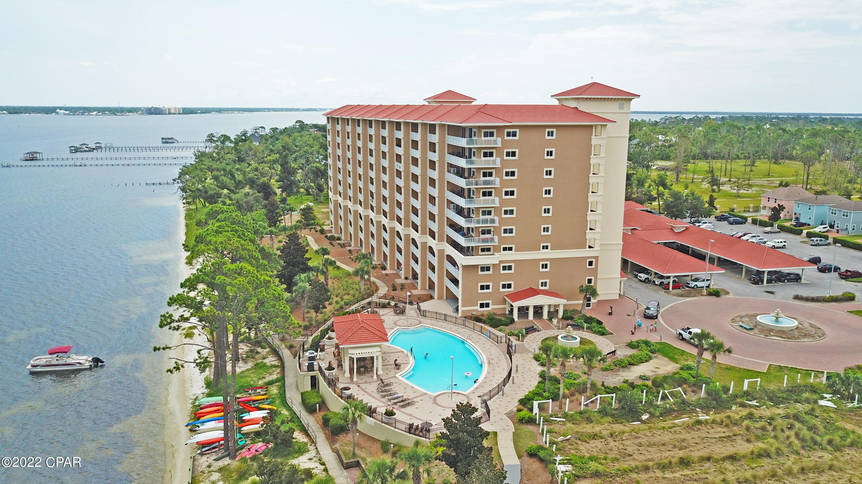 Magnolia Bay Club - Residential