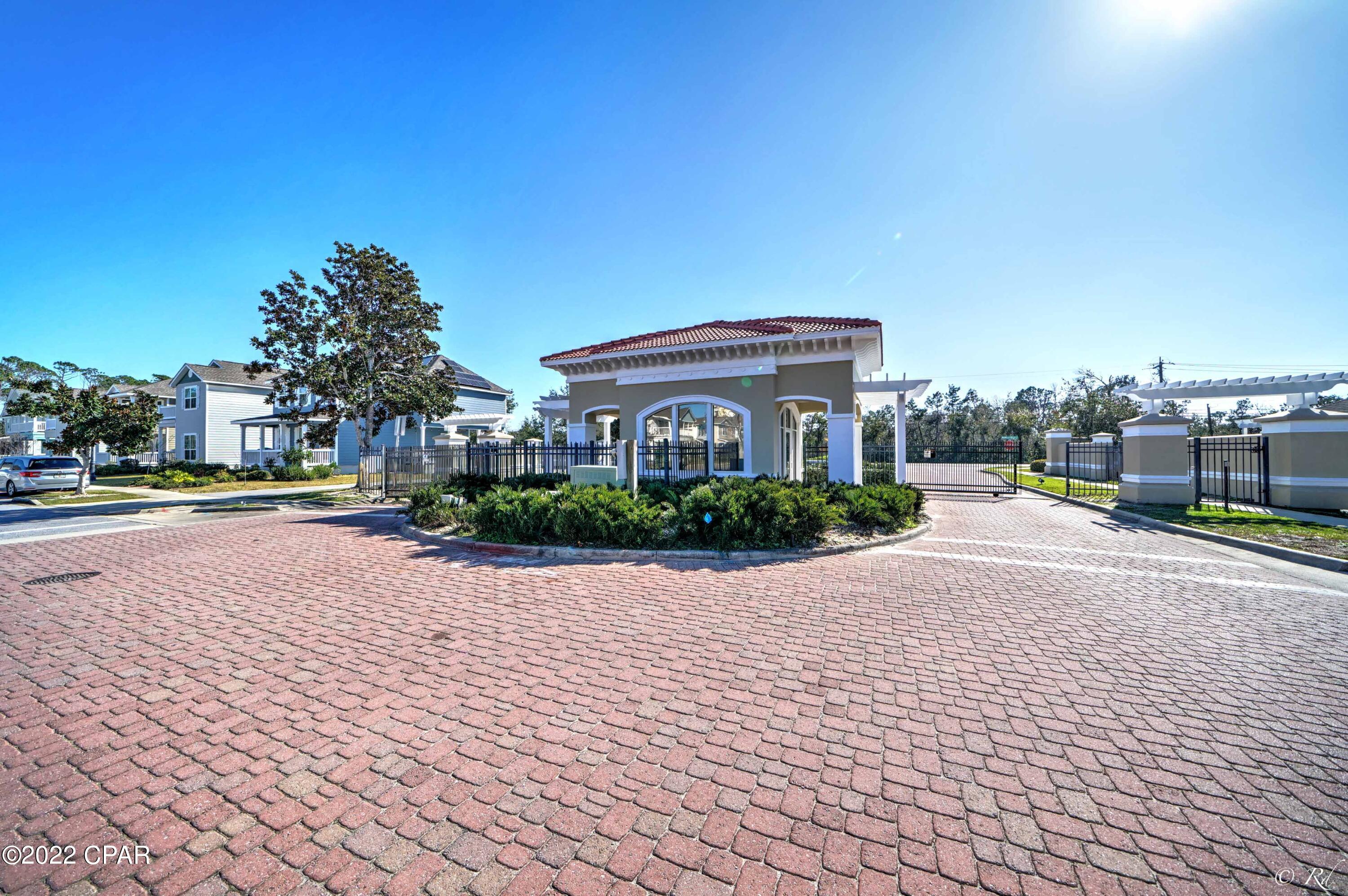 Magnolia Bay Club - Residential