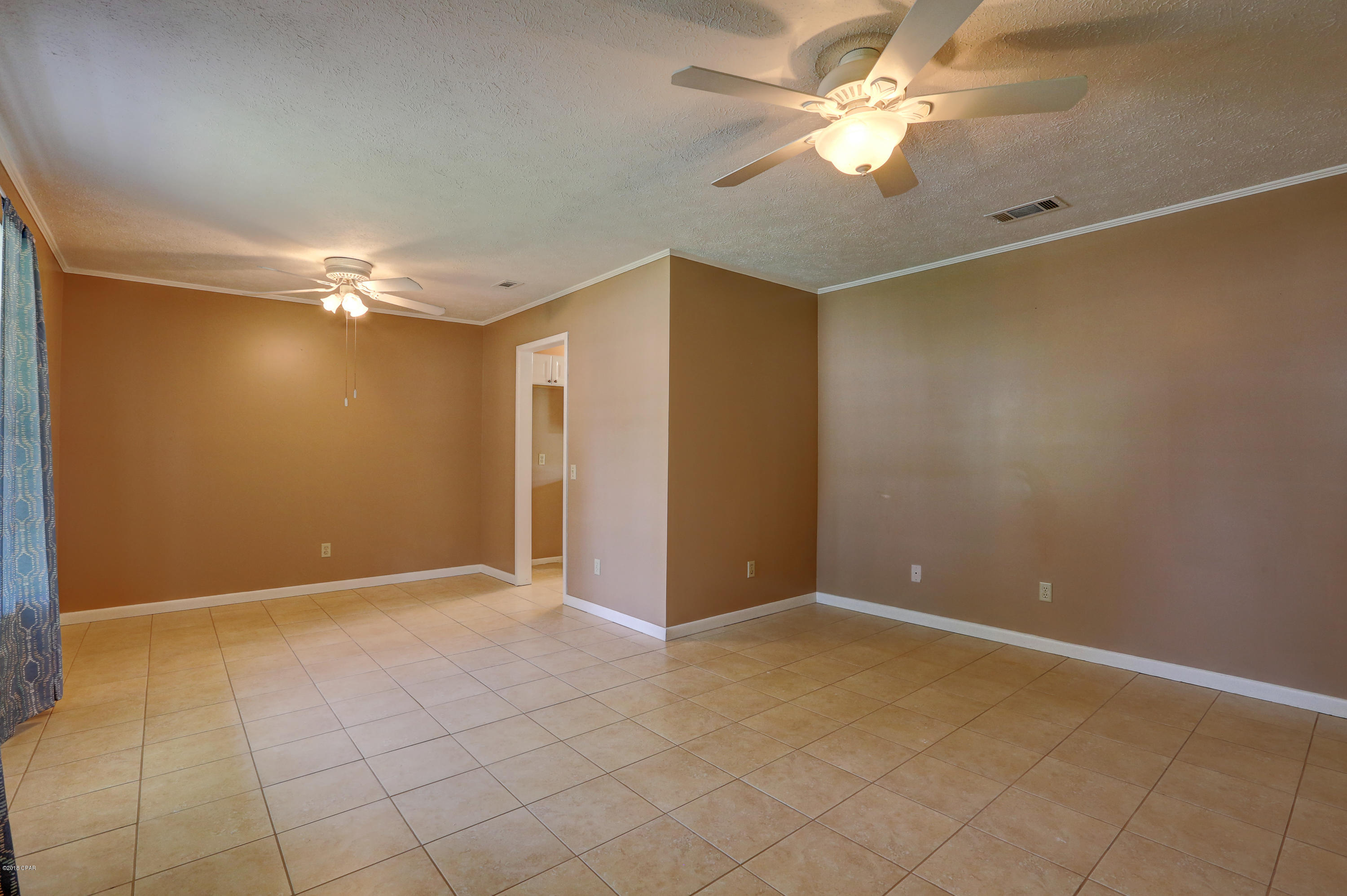 Pine Forest Est Ph 1 - Residential