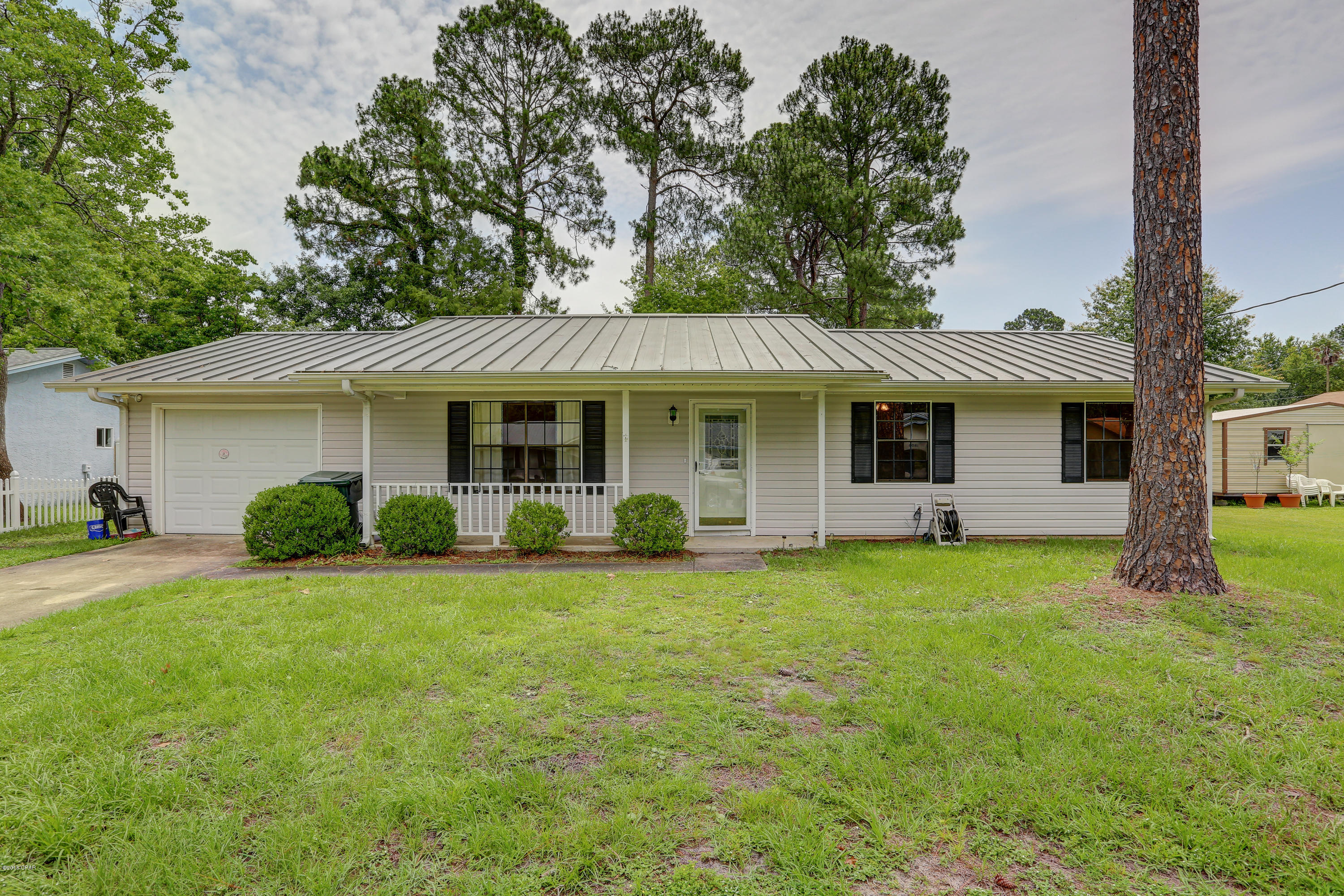 Pine Forest Est Ph 1 - Residential