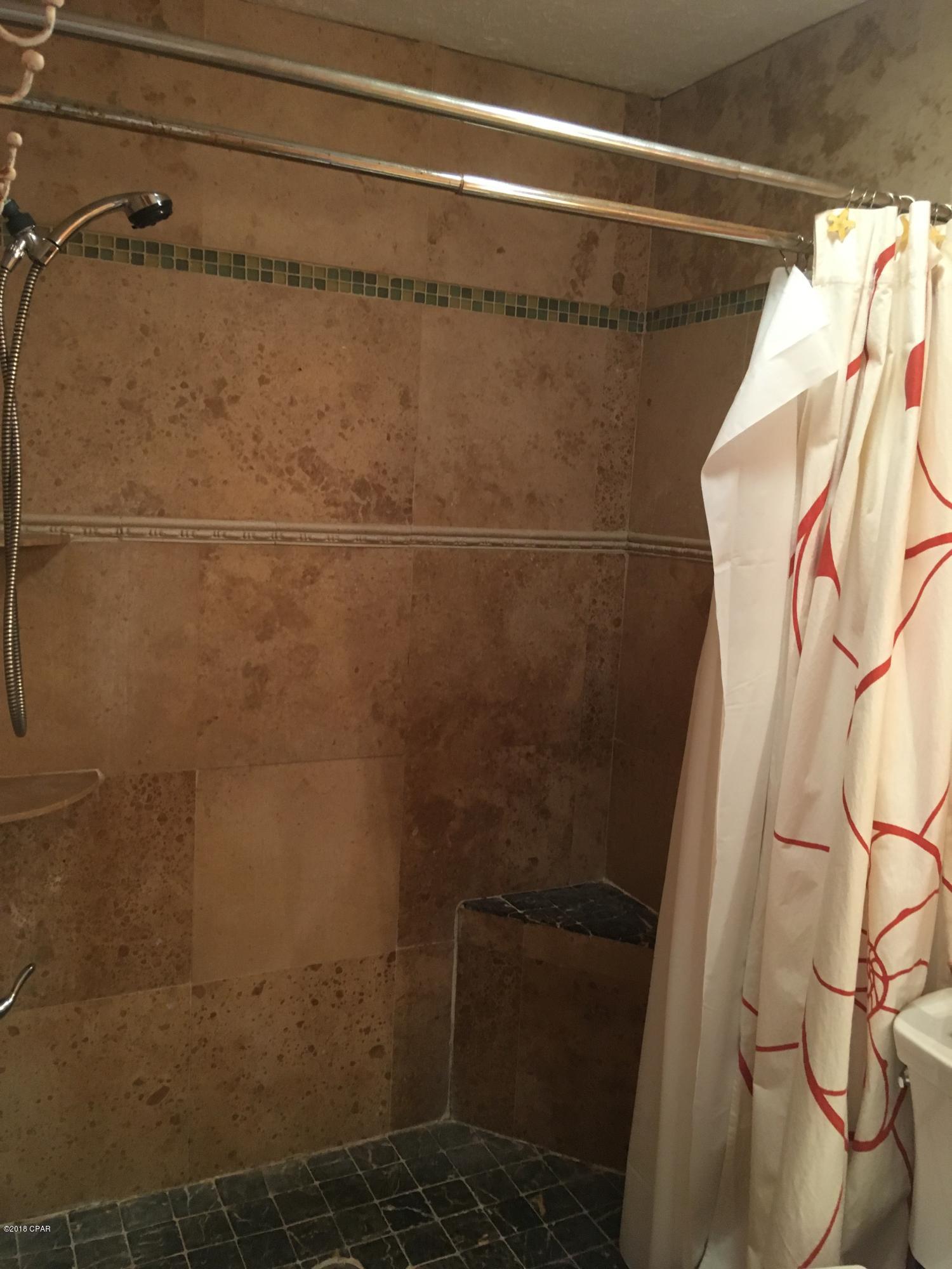 Harbour Arms Condo. - Residential