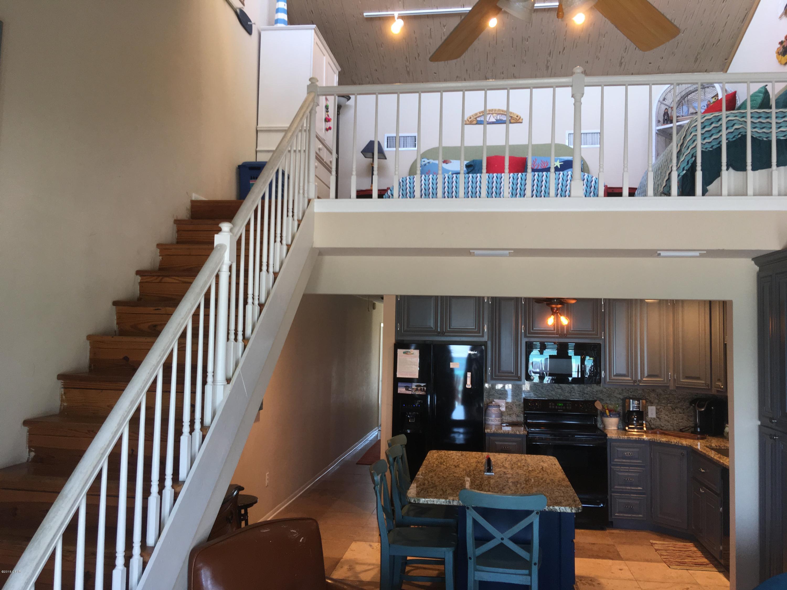 Harbour Arms Condo. - Residential