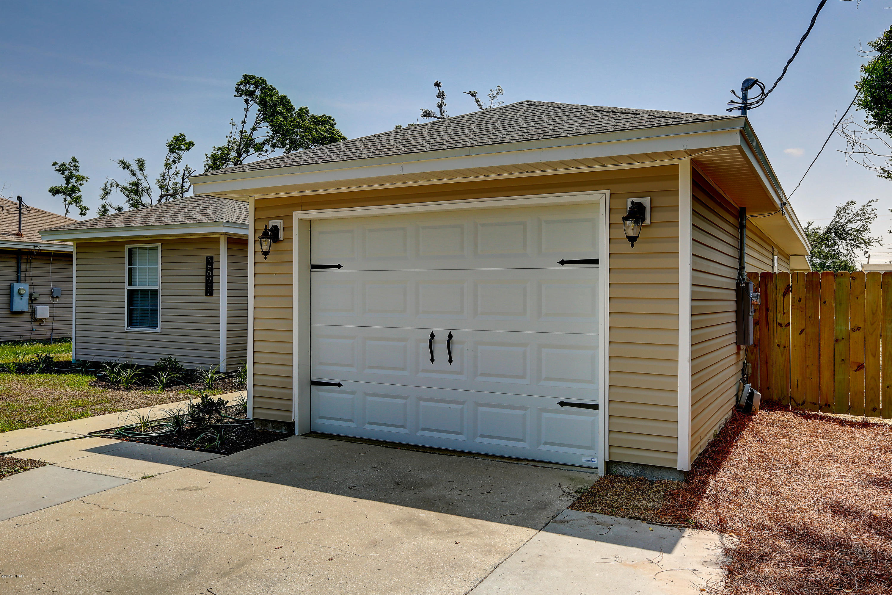 Hiland Park - Residential