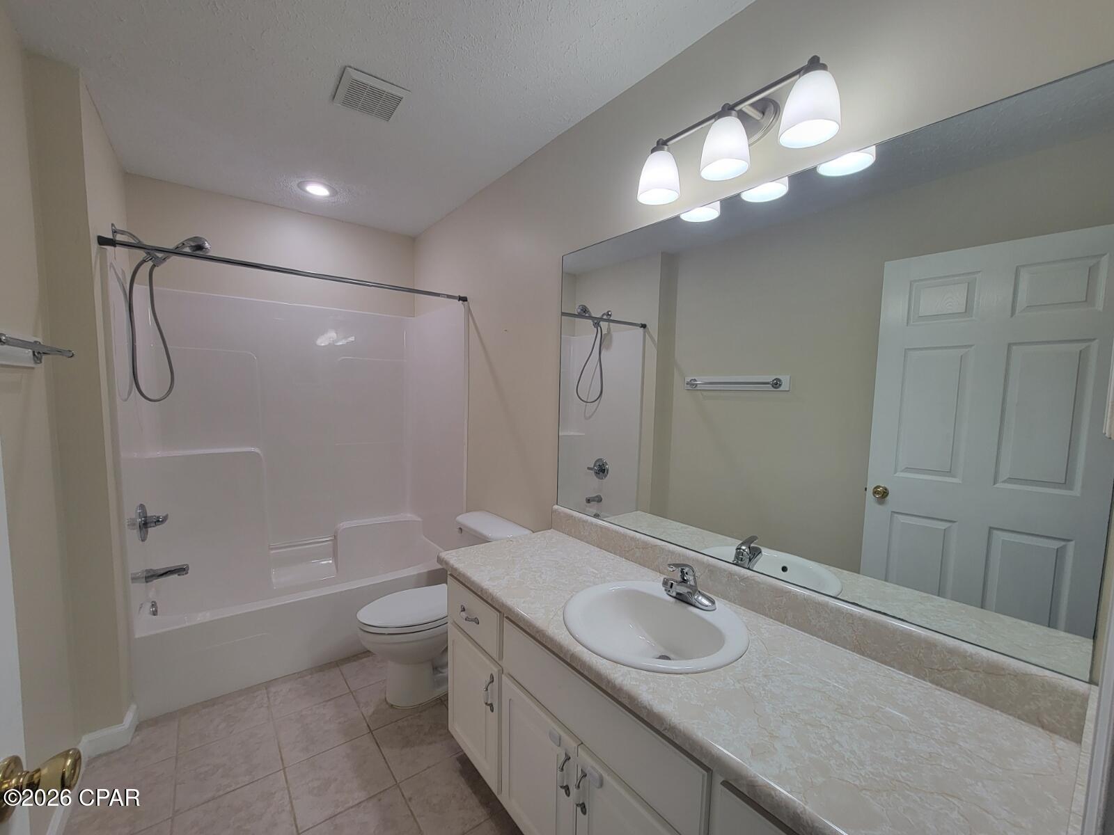 Brentwoods Phase I - Residential Lease