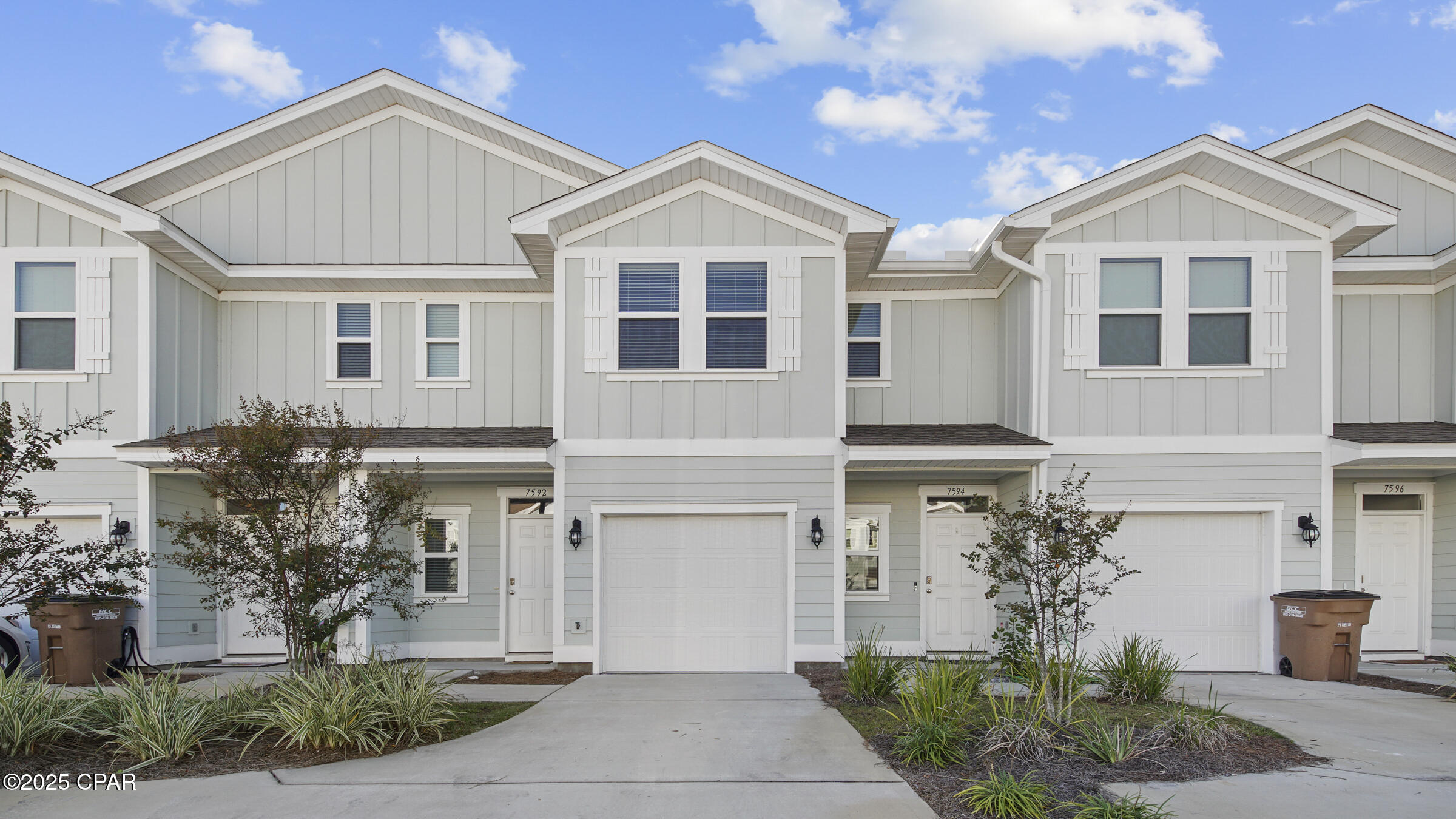 Hathaway Townhomes - Residential Lease