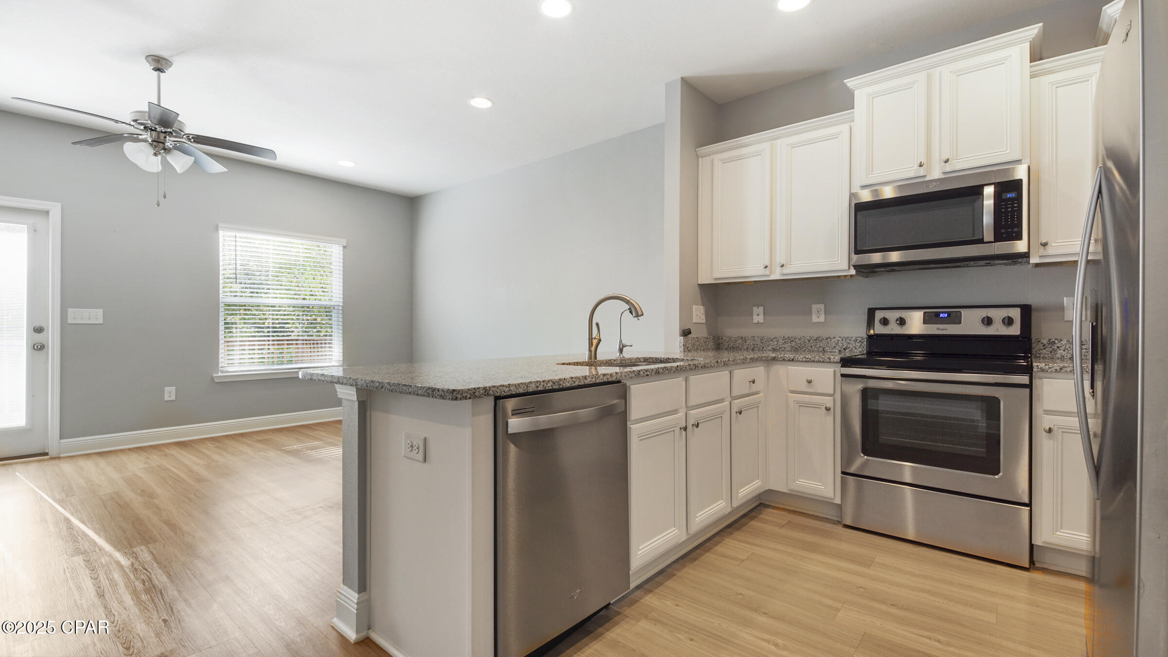 Hathaway Townhomes - Residential Lease