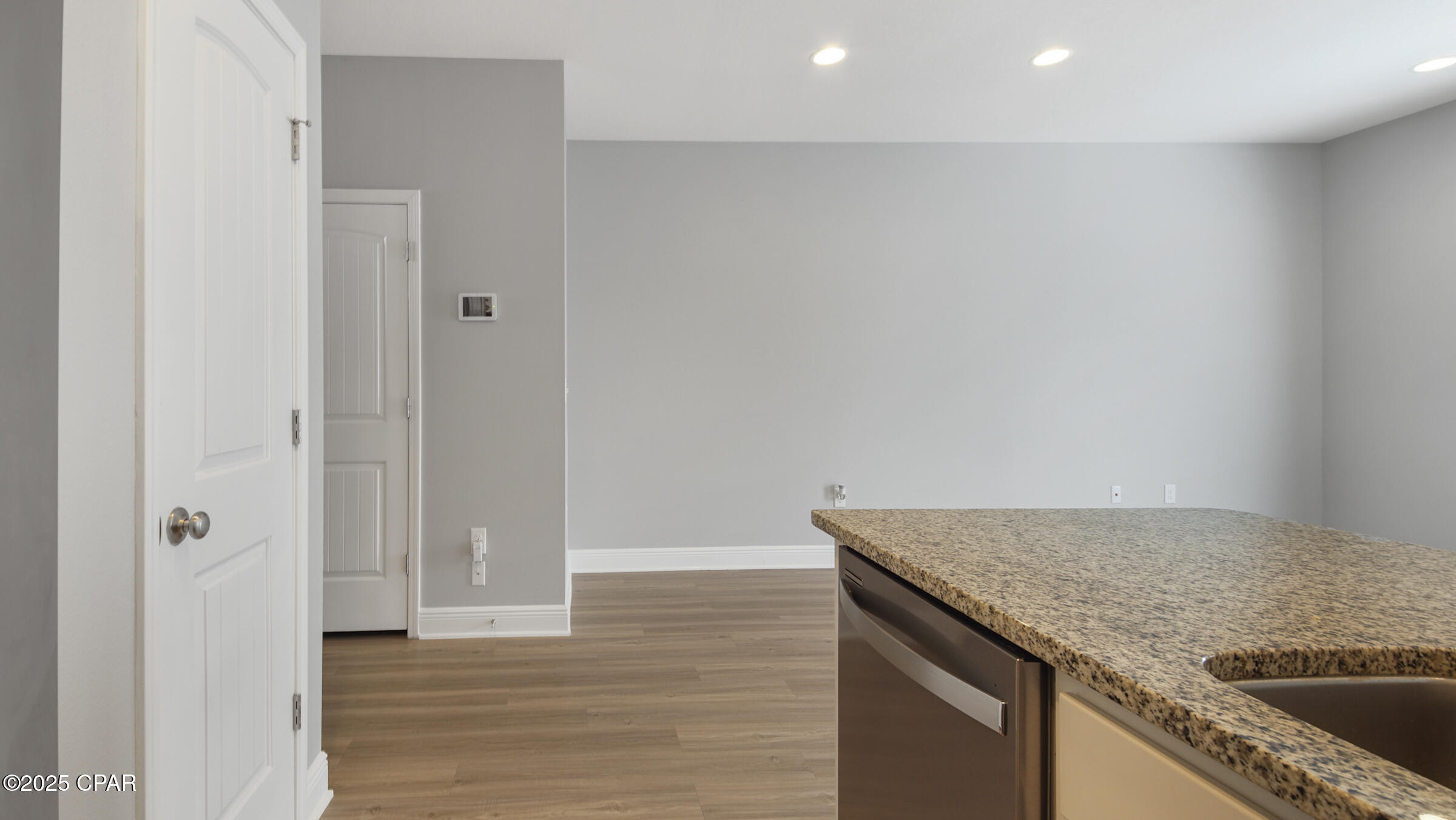 Hathaway Townhomes - Residential Lease