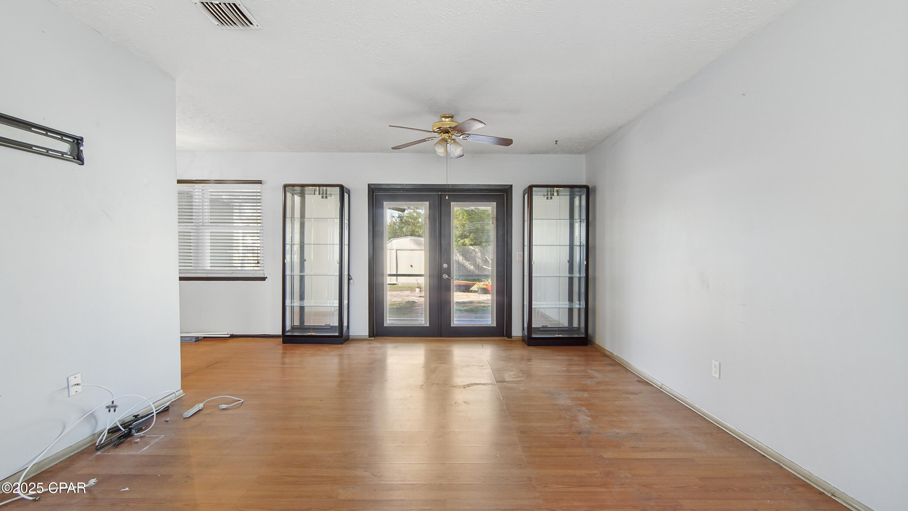 Pine Forest Est Ph 1 - Residential