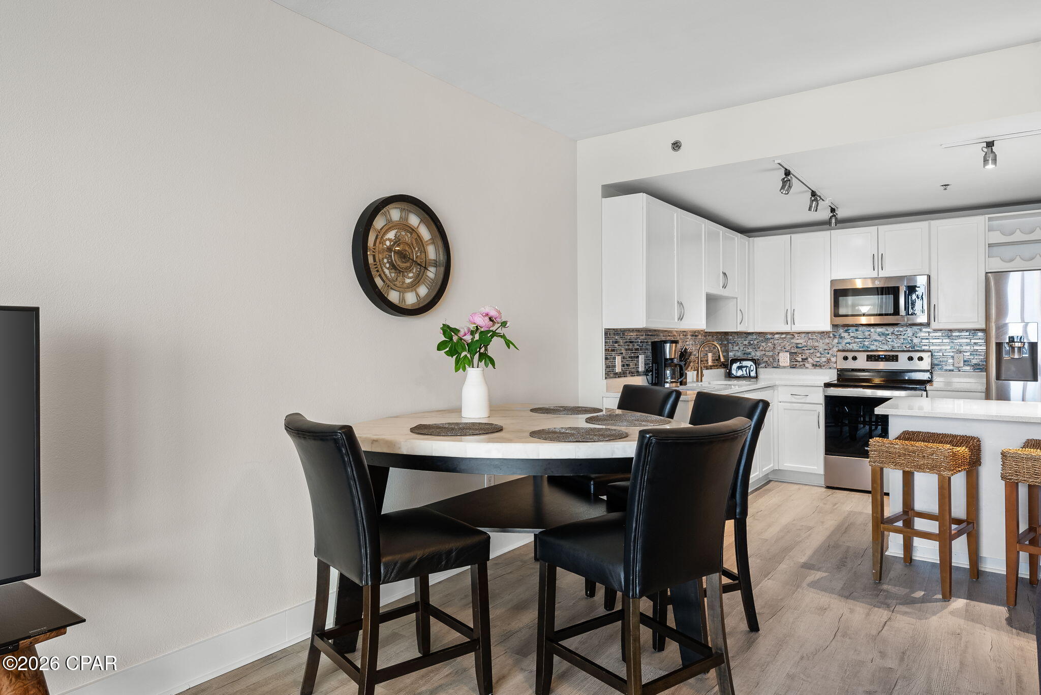 Laketown Wharf - Residential