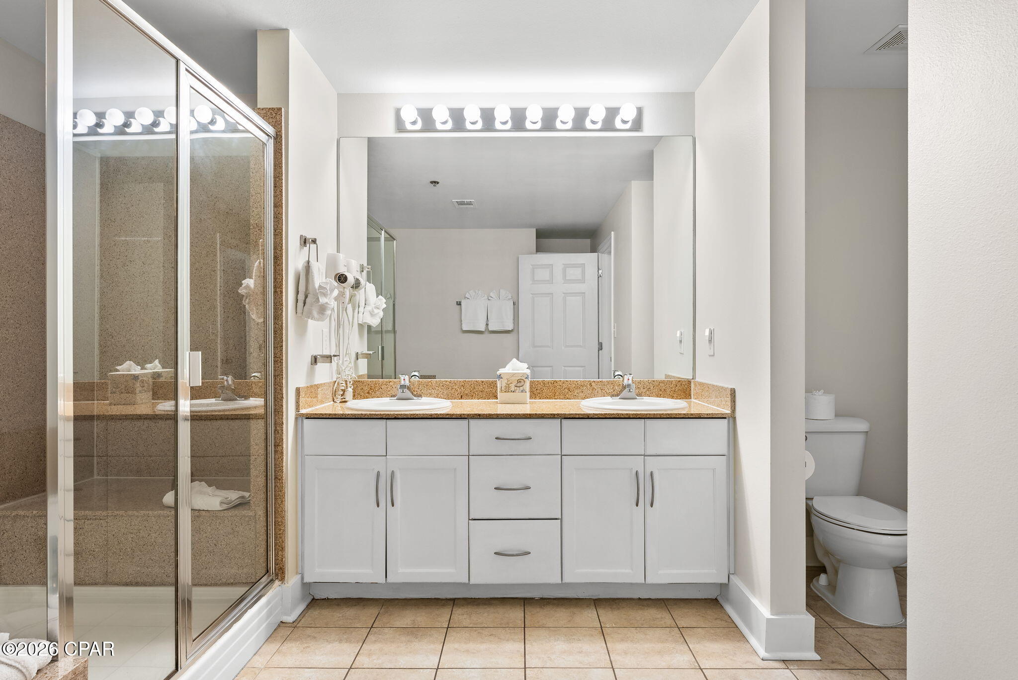 Laketown Wharf - Residential