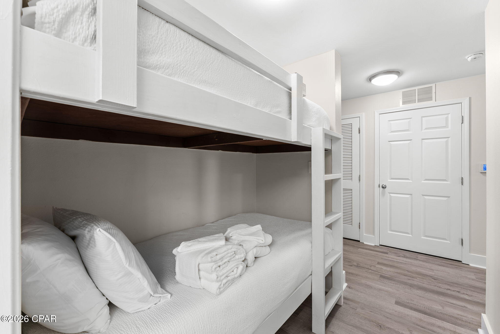 Laketown Wharf - Residential