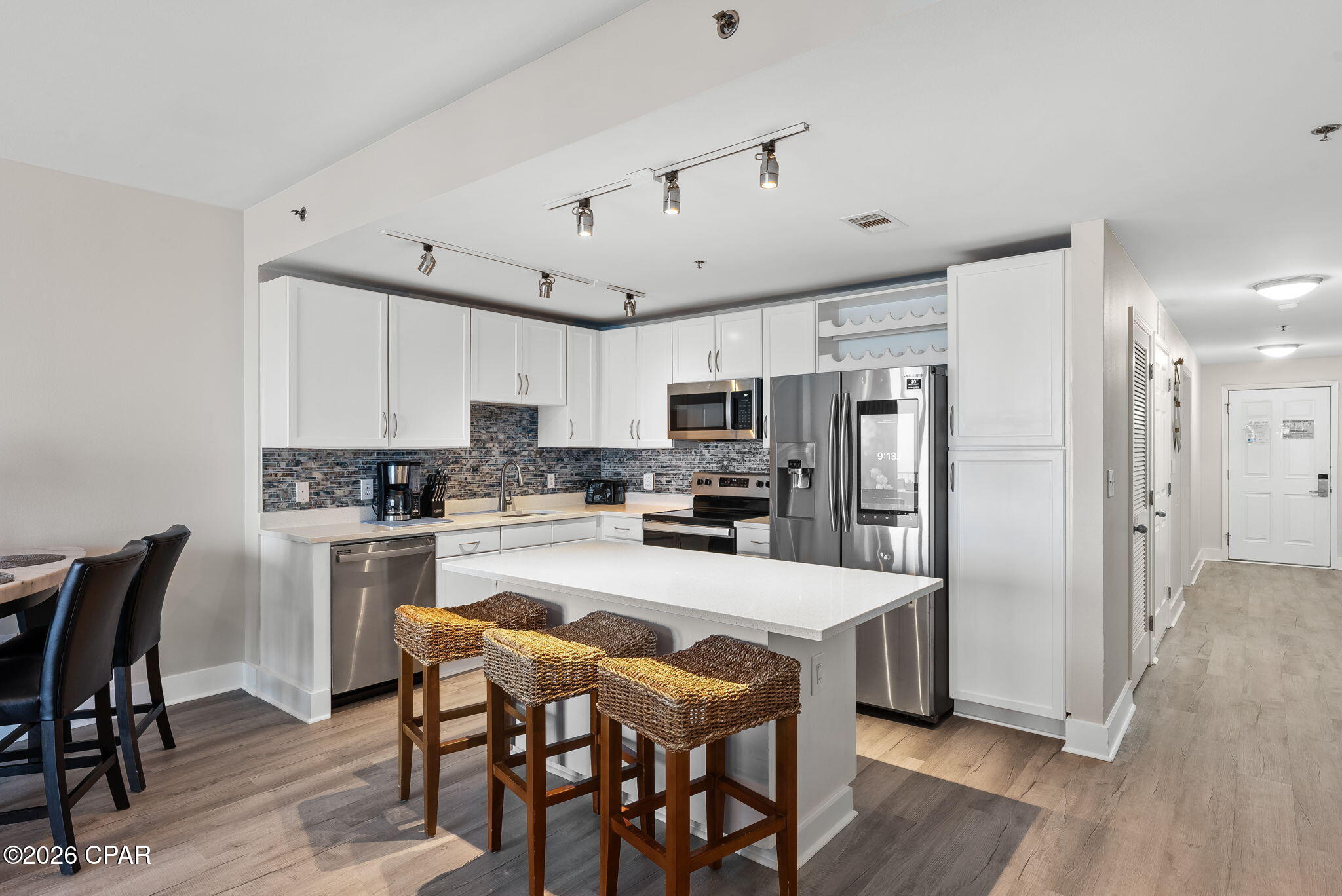 Laketown Wharf - Residential