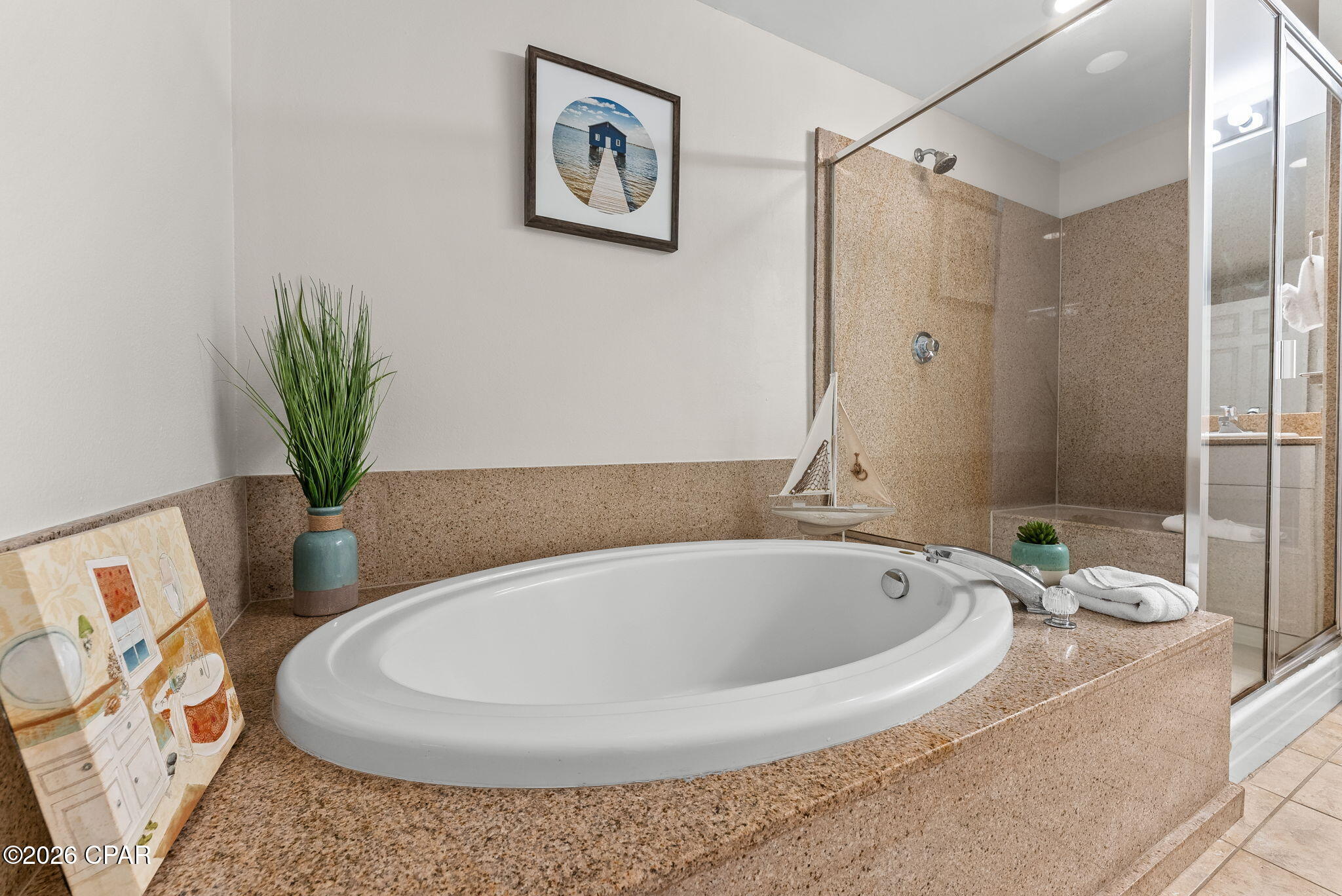 Laketown Wharf - Residential