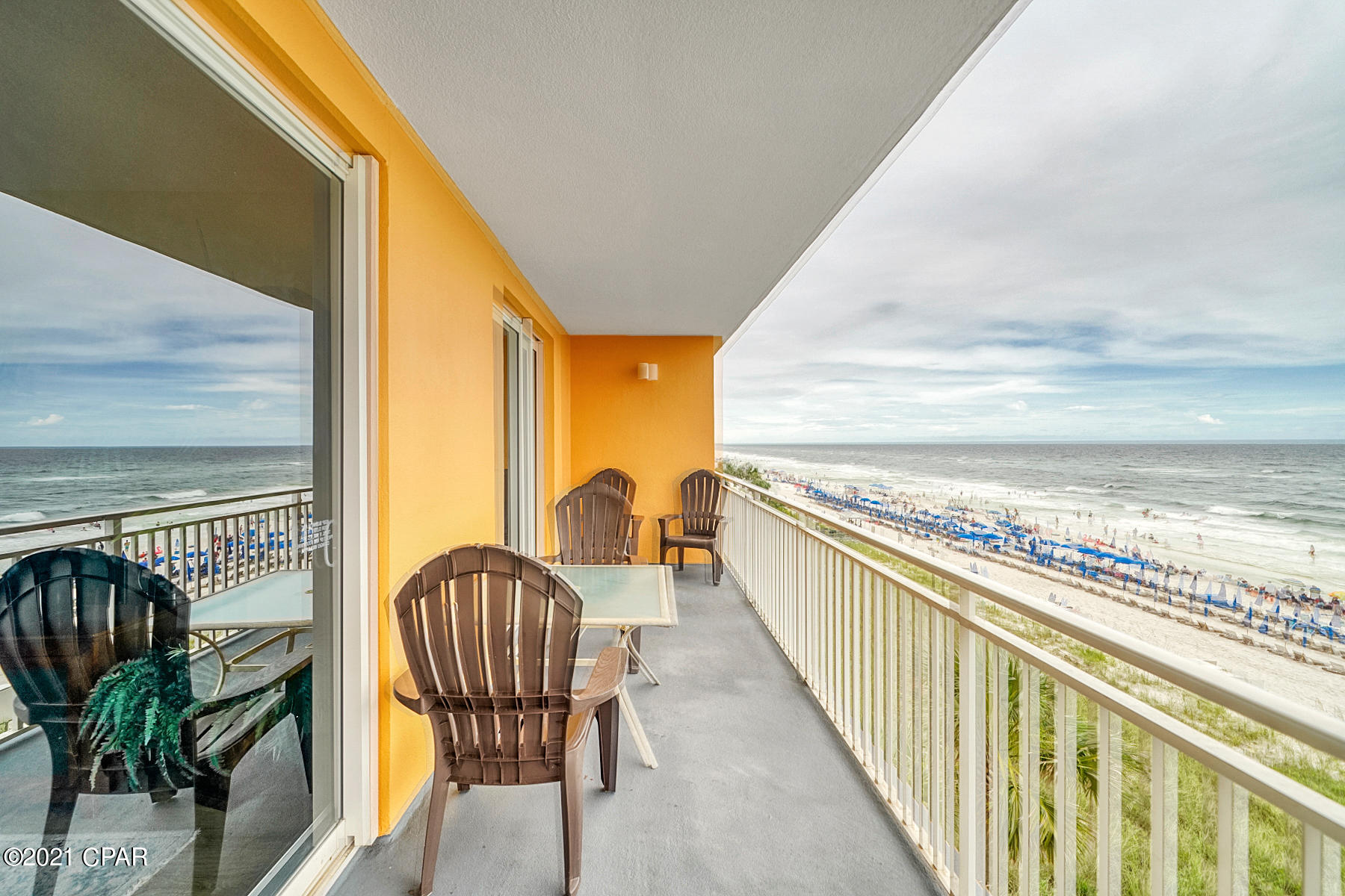 Splash Condo - Residential