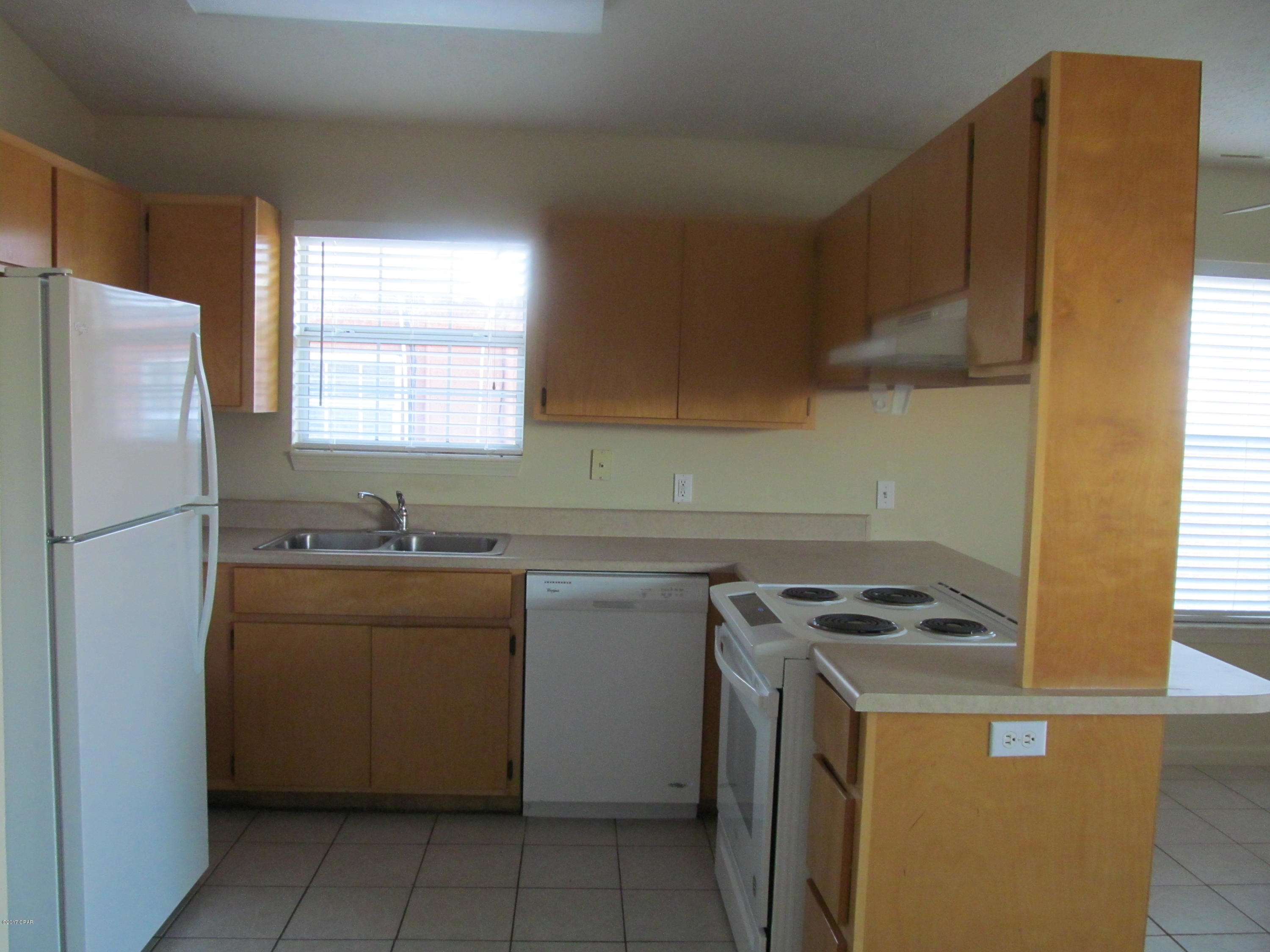 Biltmore Beach - Residential Lease