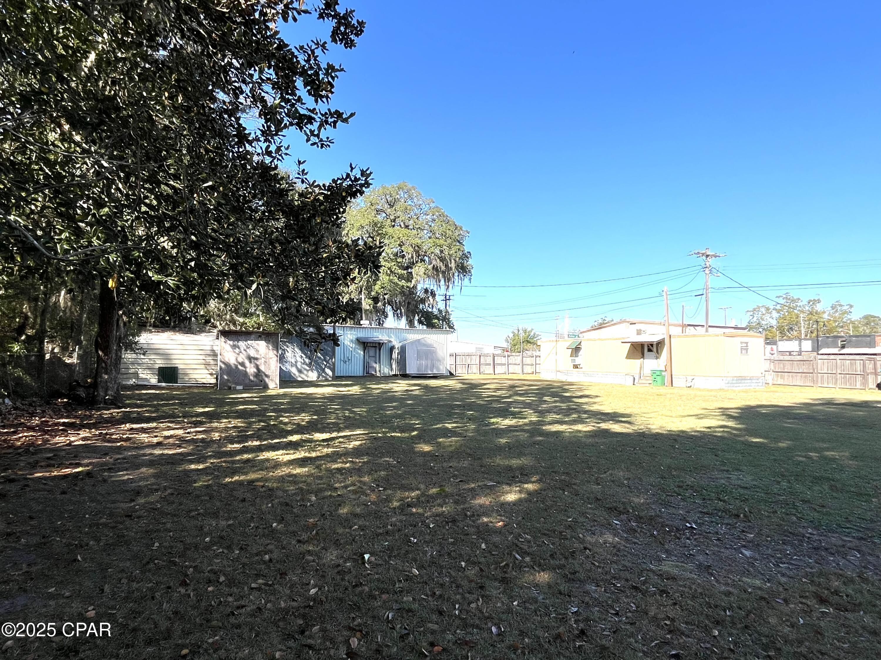 [No Recorded Subdiv] - Commercial Sale