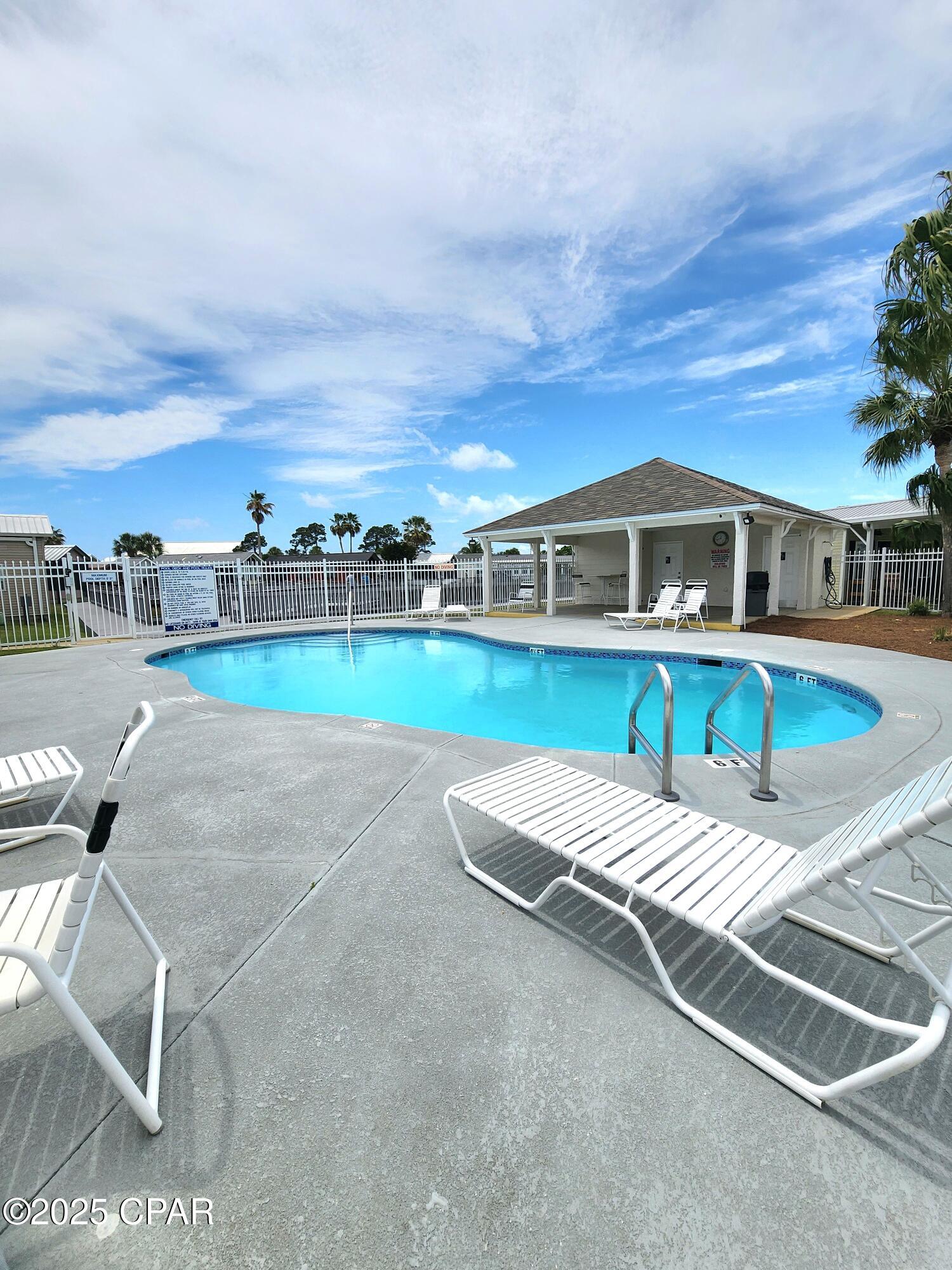 Emerald Pointe Resort - Residential