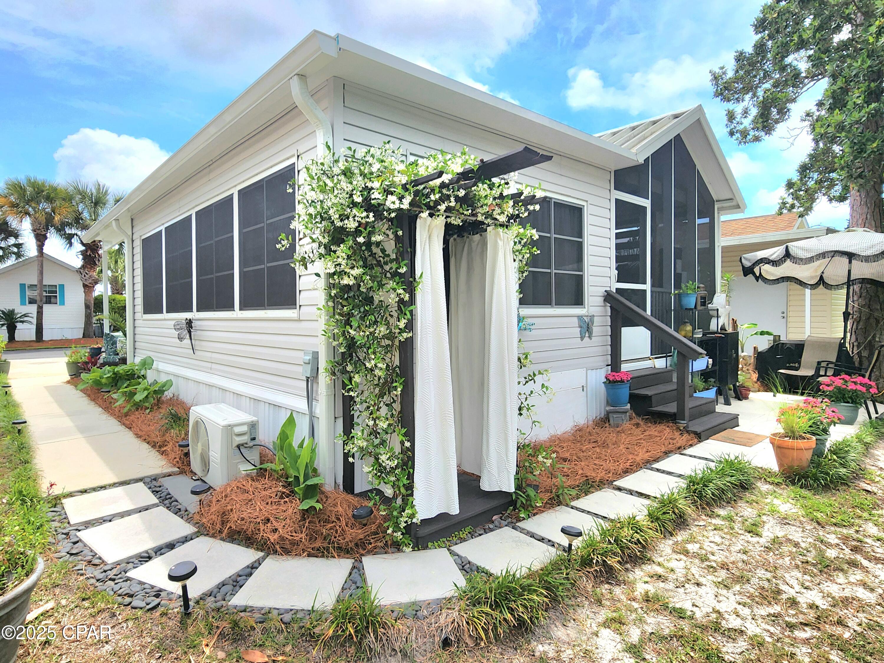 Emerald Pointe Resort - Residential